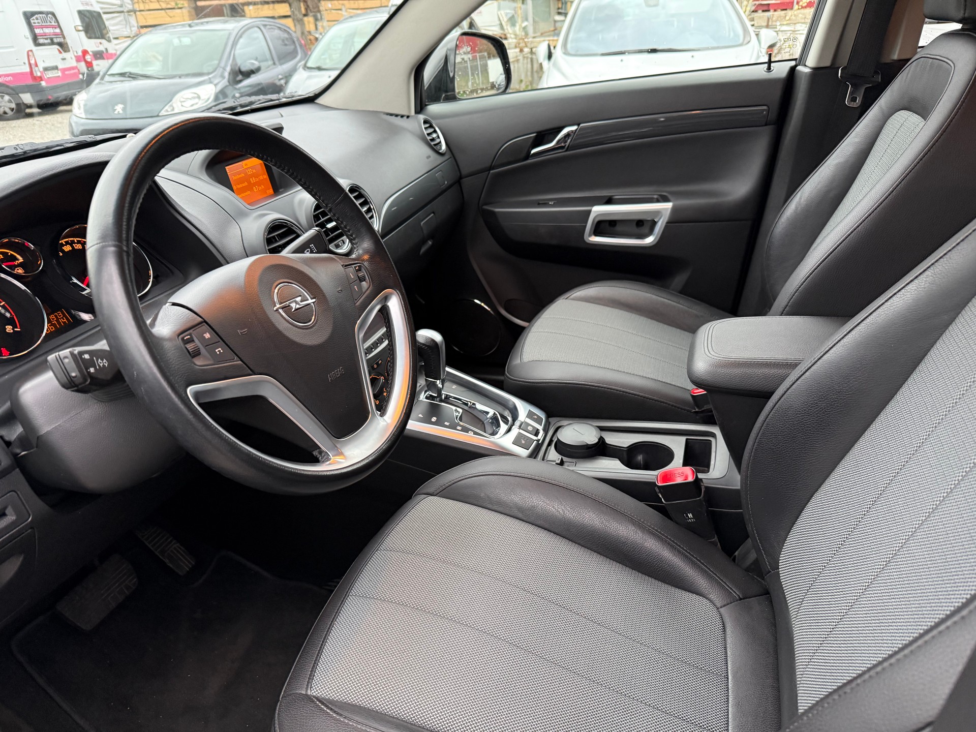 OPEL Antara 2.2 CDTi Enjoy 4WD Automatic-image-7