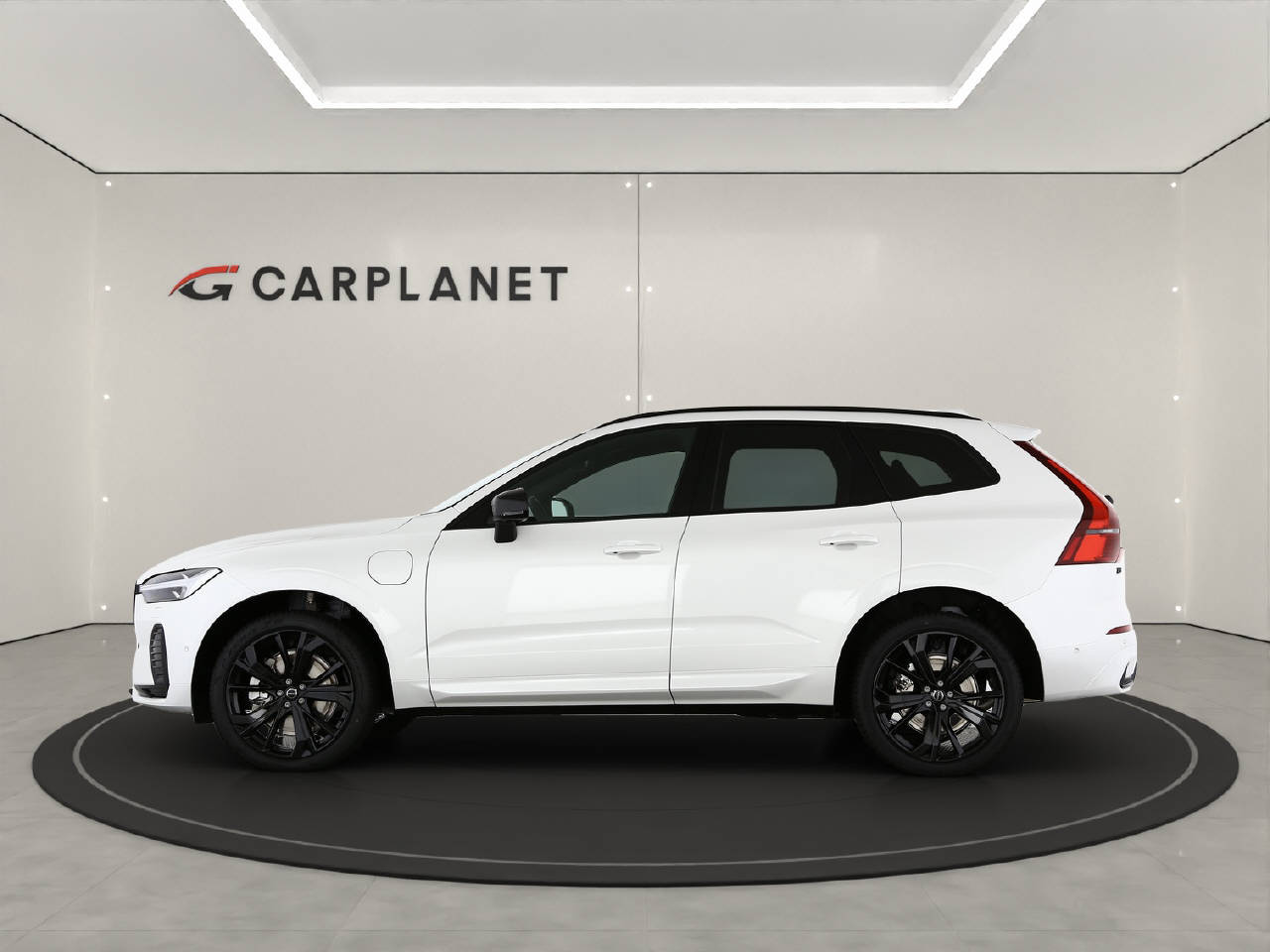 VOLVO XC60 2.0 T6 TE Black Edition eAWD .-showroom-element-1