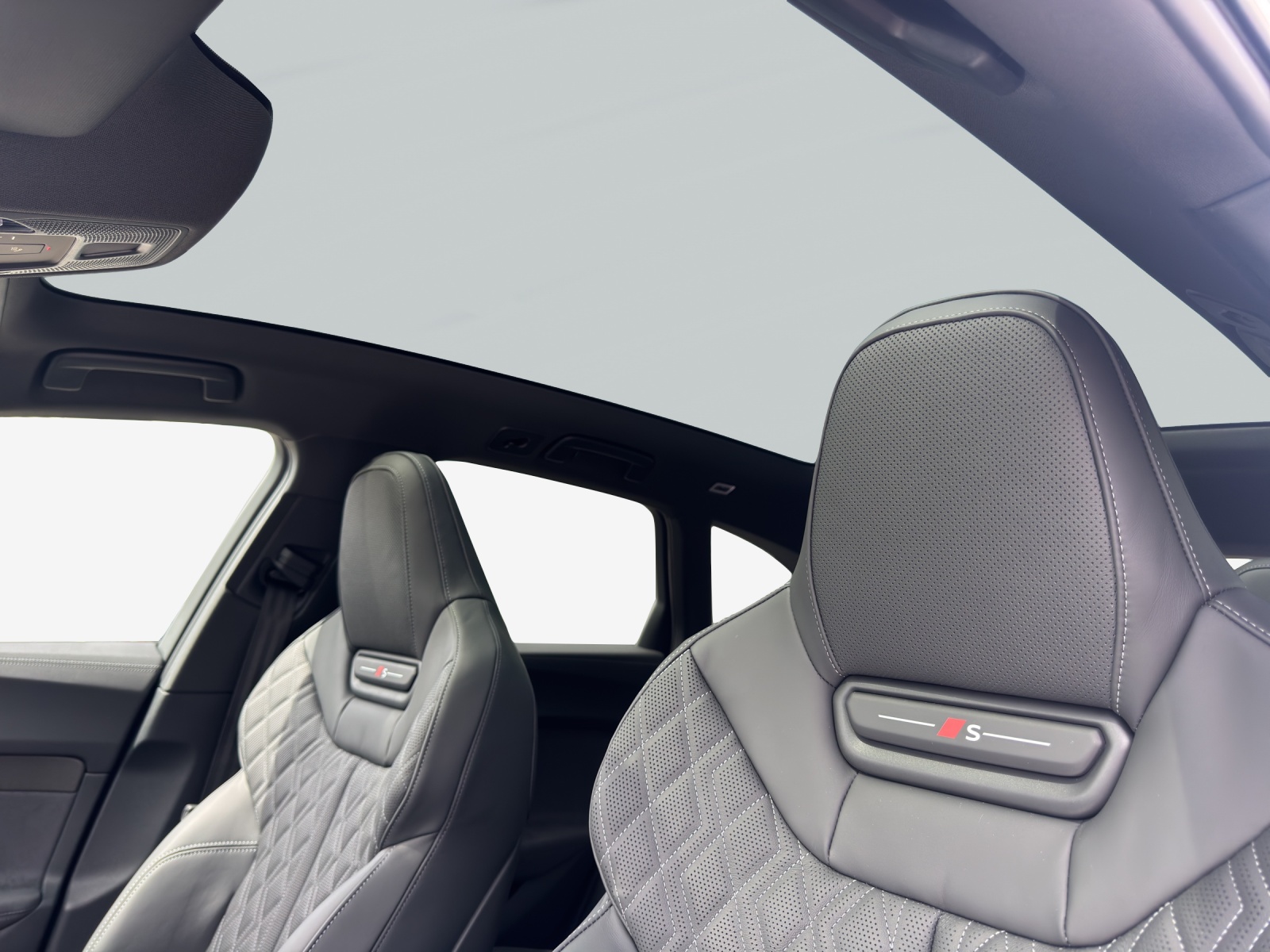 AUDI S5 Avant TFSI quattro S tronic-image-14