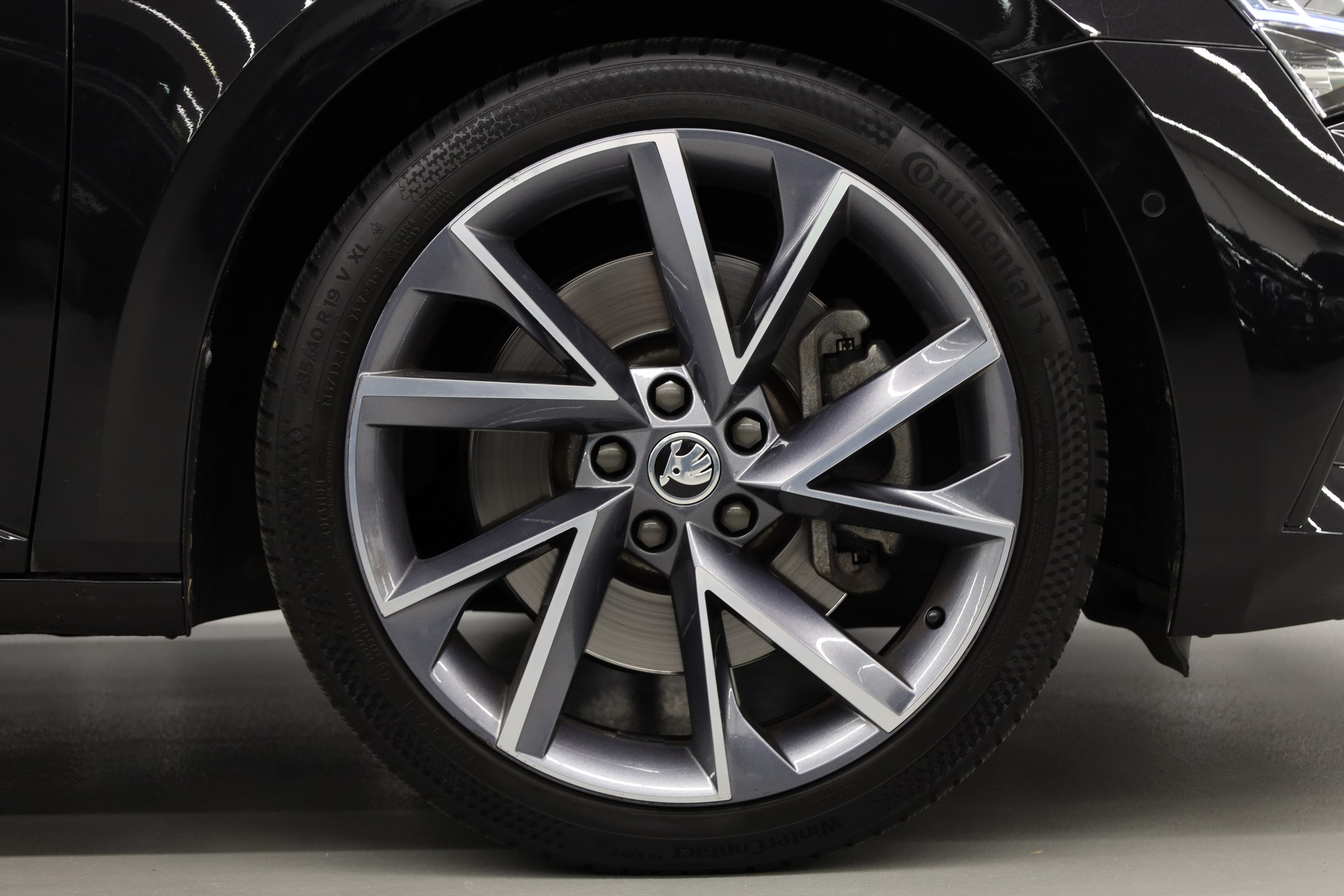 SKODA Superb Combi 2.0 TSI 280 SportLine 4x4 DSG-image-12
