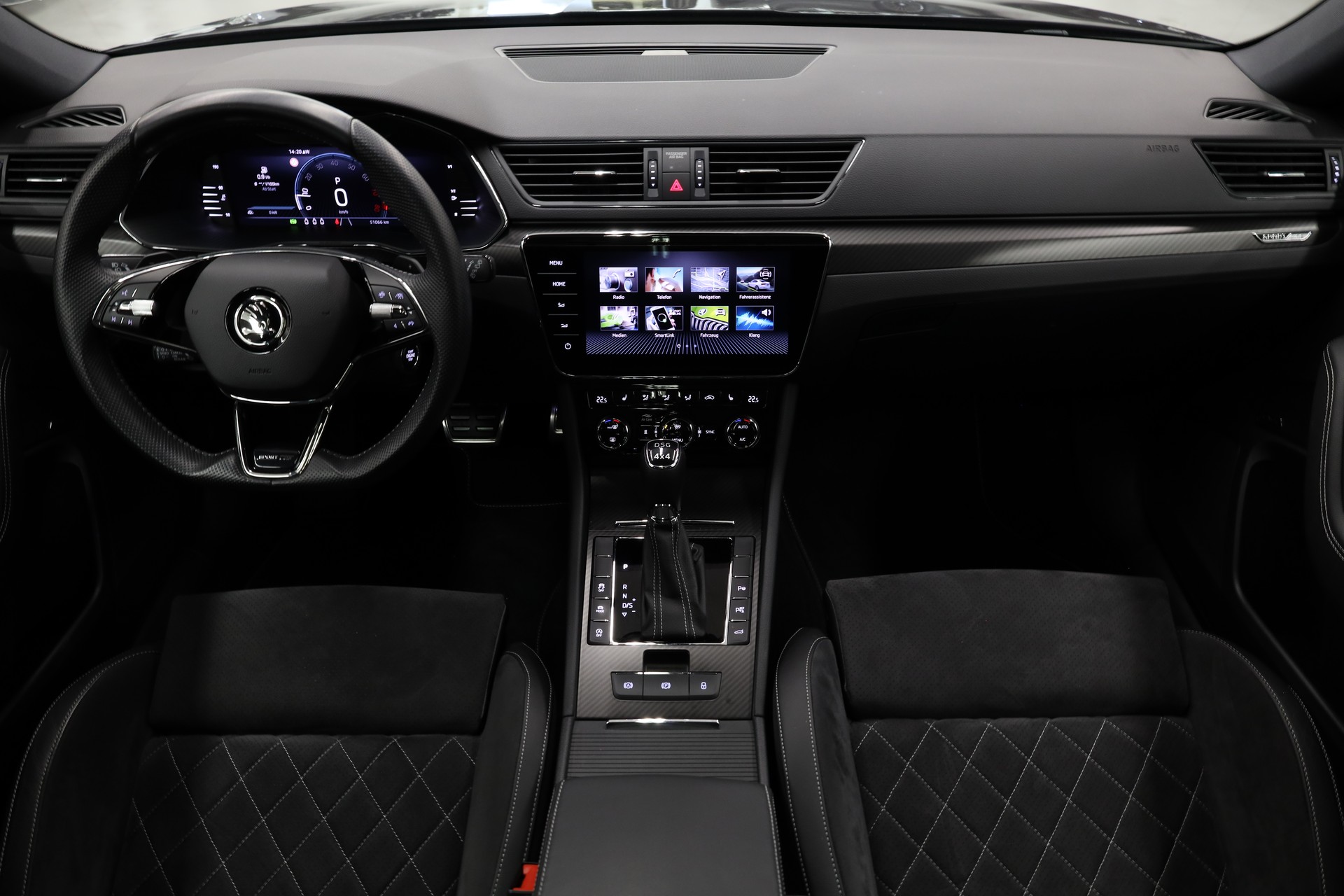 SKODA Superb Combi 2.0 TSI 280 SportLine 4x4 DSG-image-13