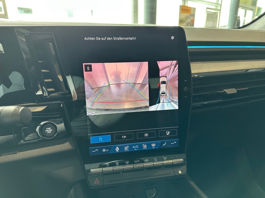 RENAULT Rafale 1.2 E-Tech Plug-in Hybrid 300 4x4 Esprit Alpine-image-17