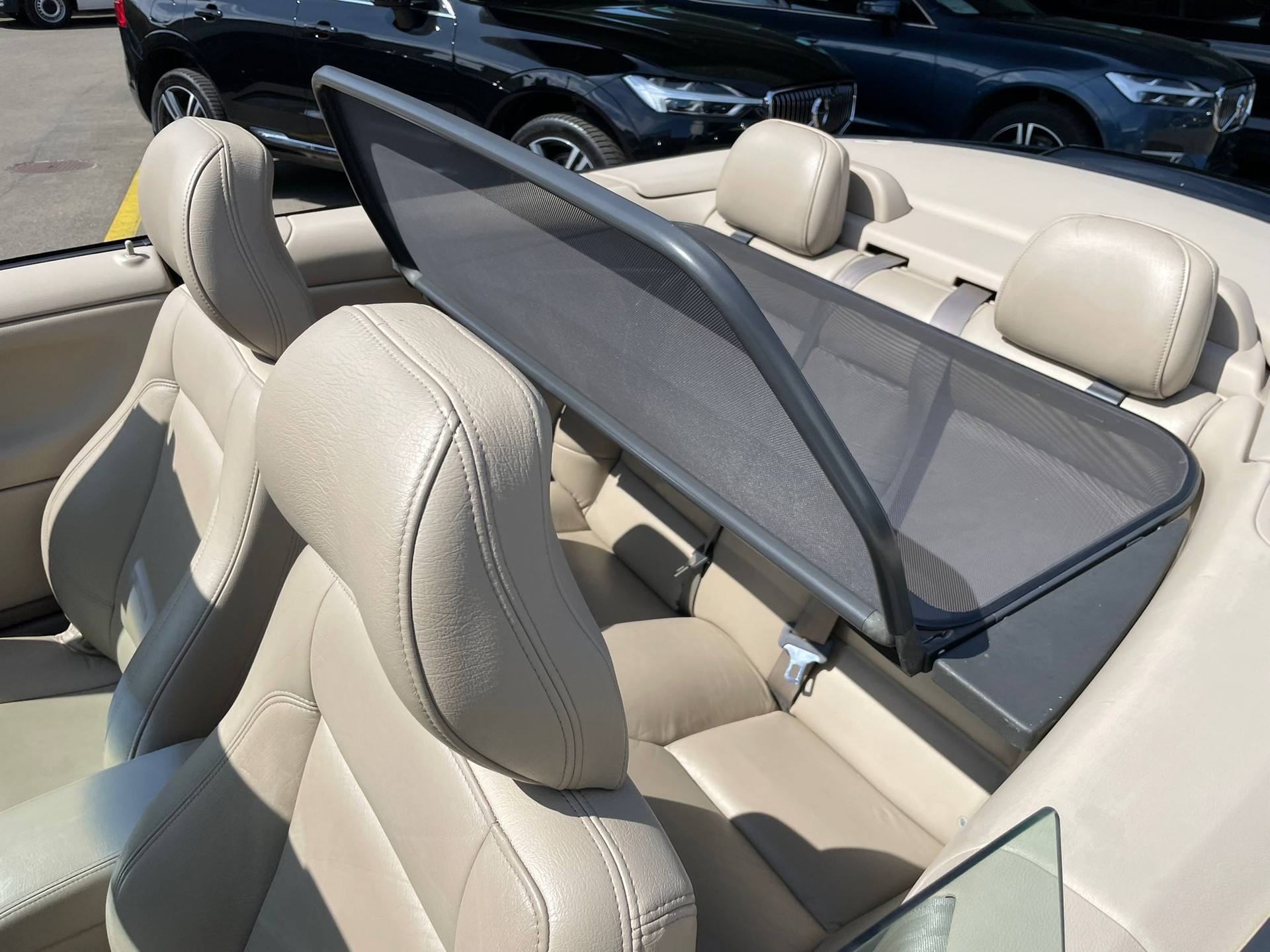 VOLVO C70 Cabriolet 2.4T-image-14