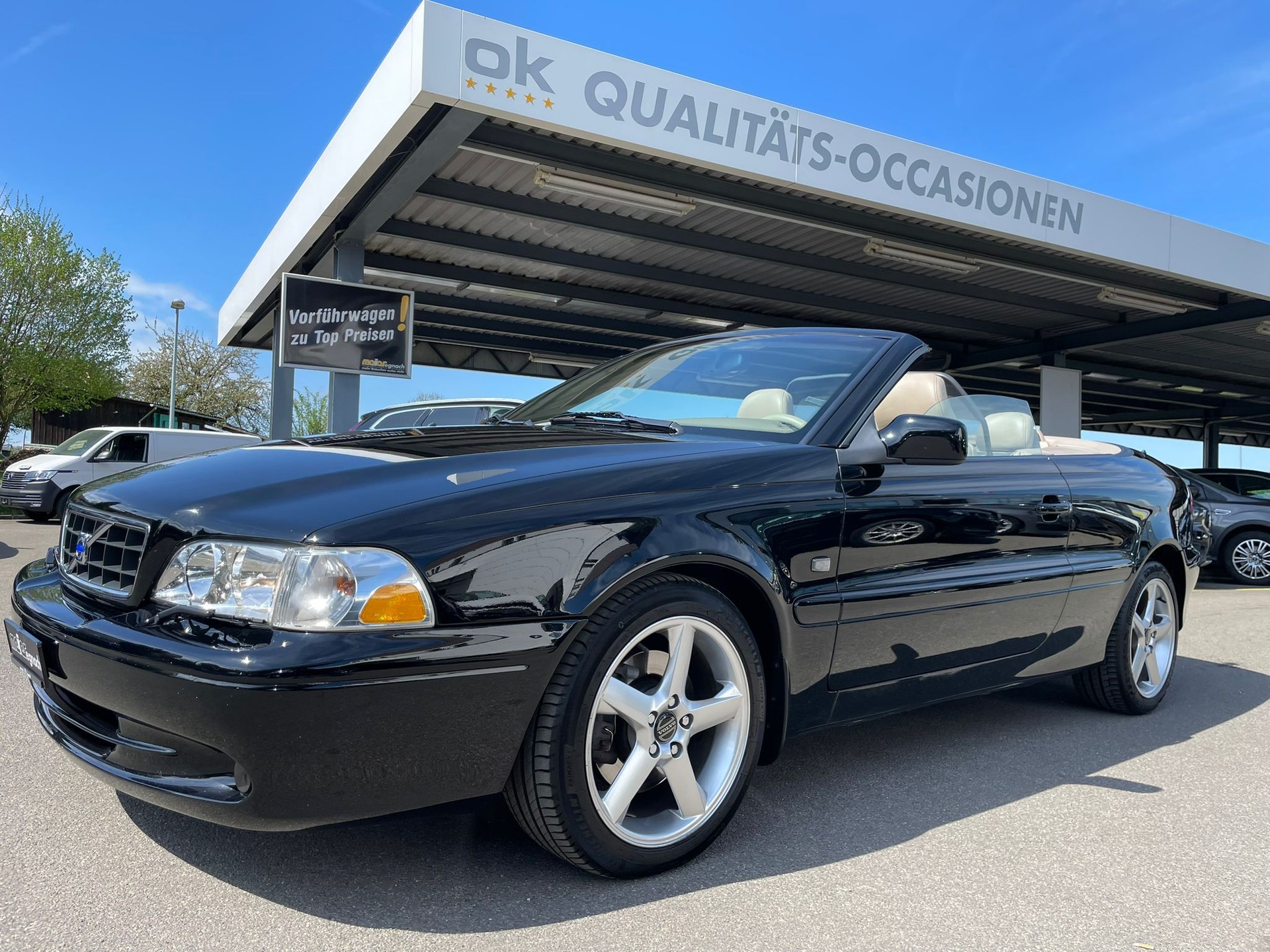 VOLVO C70 Cabriolet 2.4T-image-0