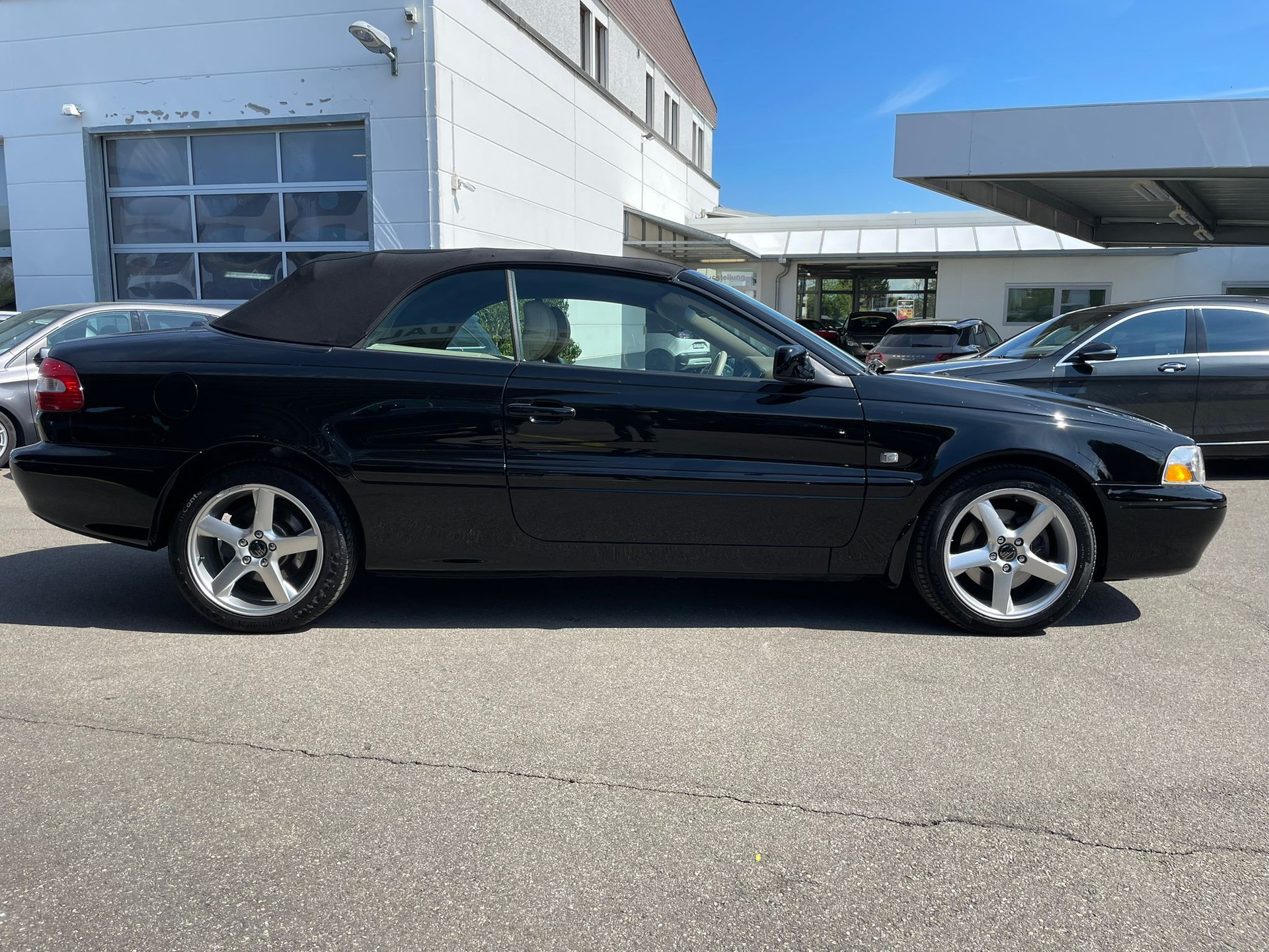 VOLVO C70 Cabriolet 2.4T-image-6