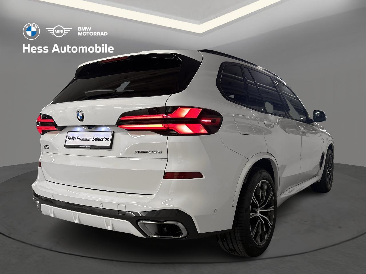 BMW X5 30d xDrive M Sport-showroom-element-2