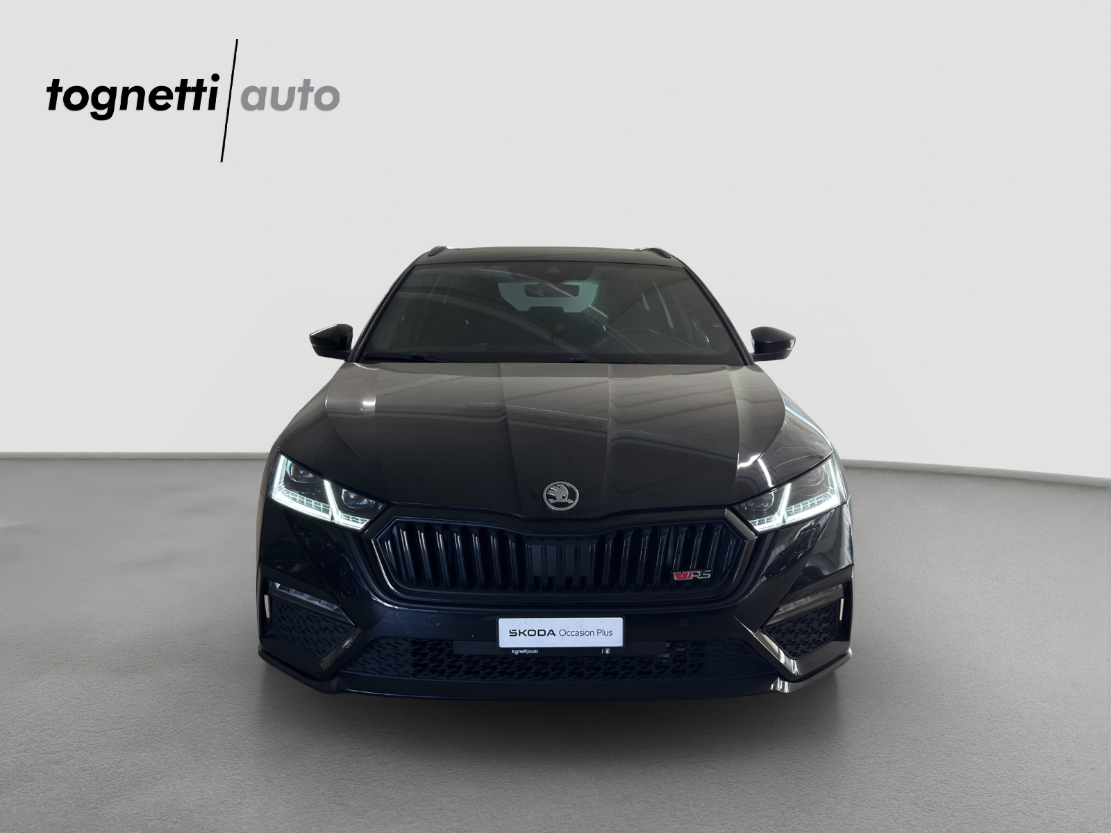 SKODA Octavia Combi 1.4 TSI PHEV DSG RS-image-5