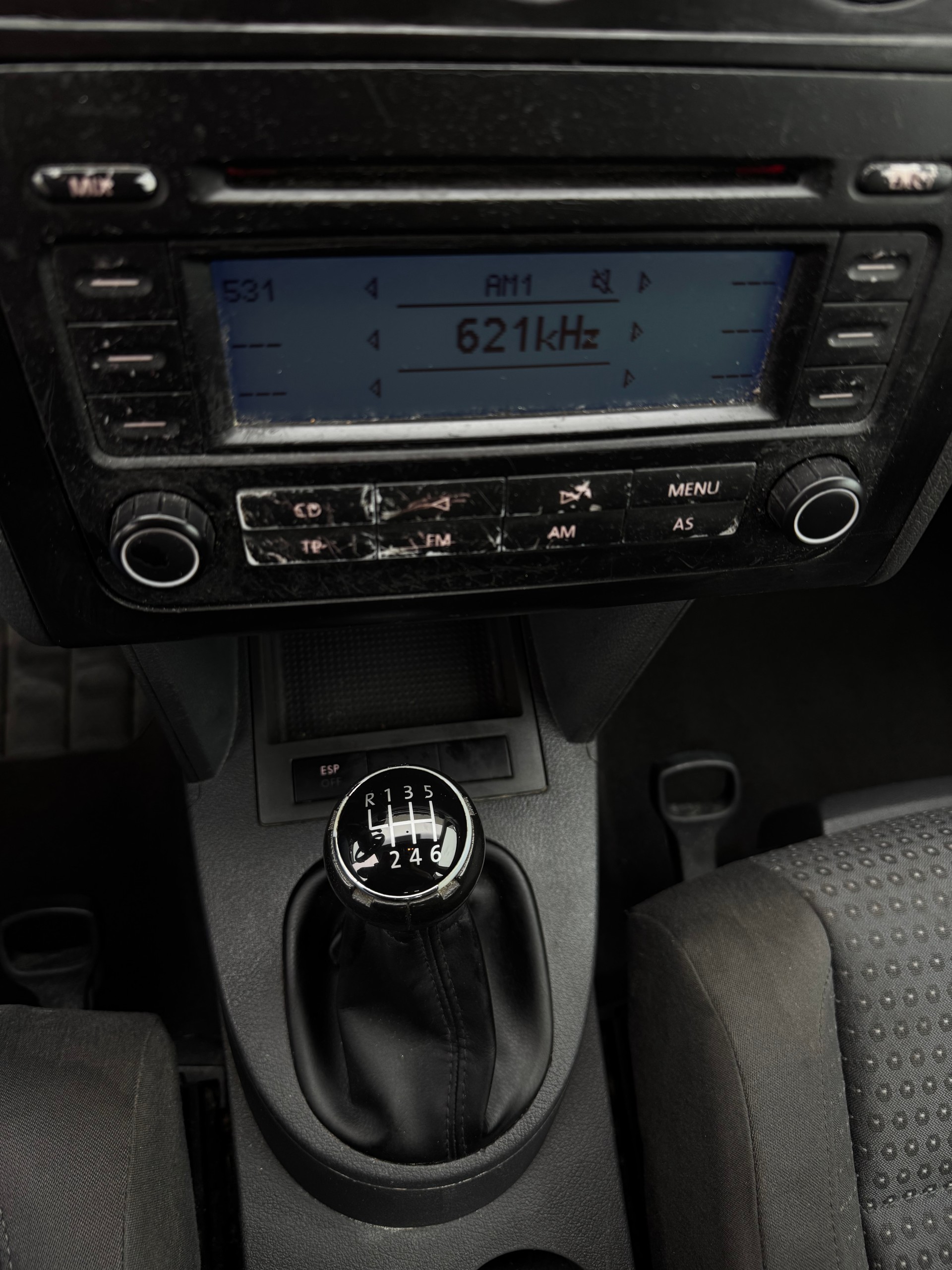 VW Touran 2.0 TDI Trendline-image-14