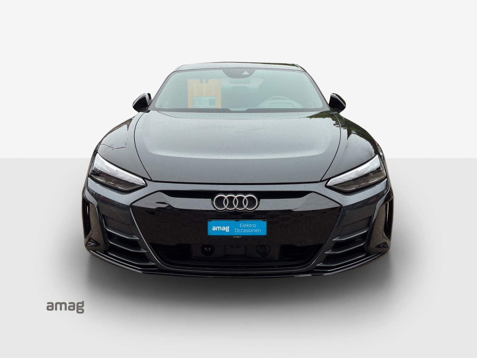AUDI e-tron GT quattro-image-7