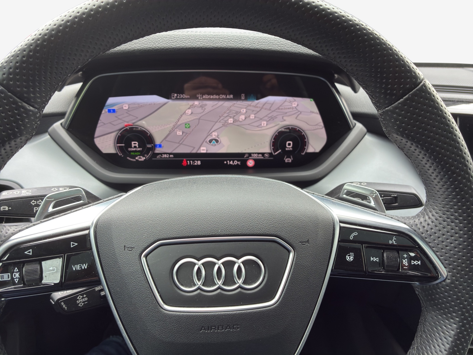 AUDI e-tron GT quattro-image-16
