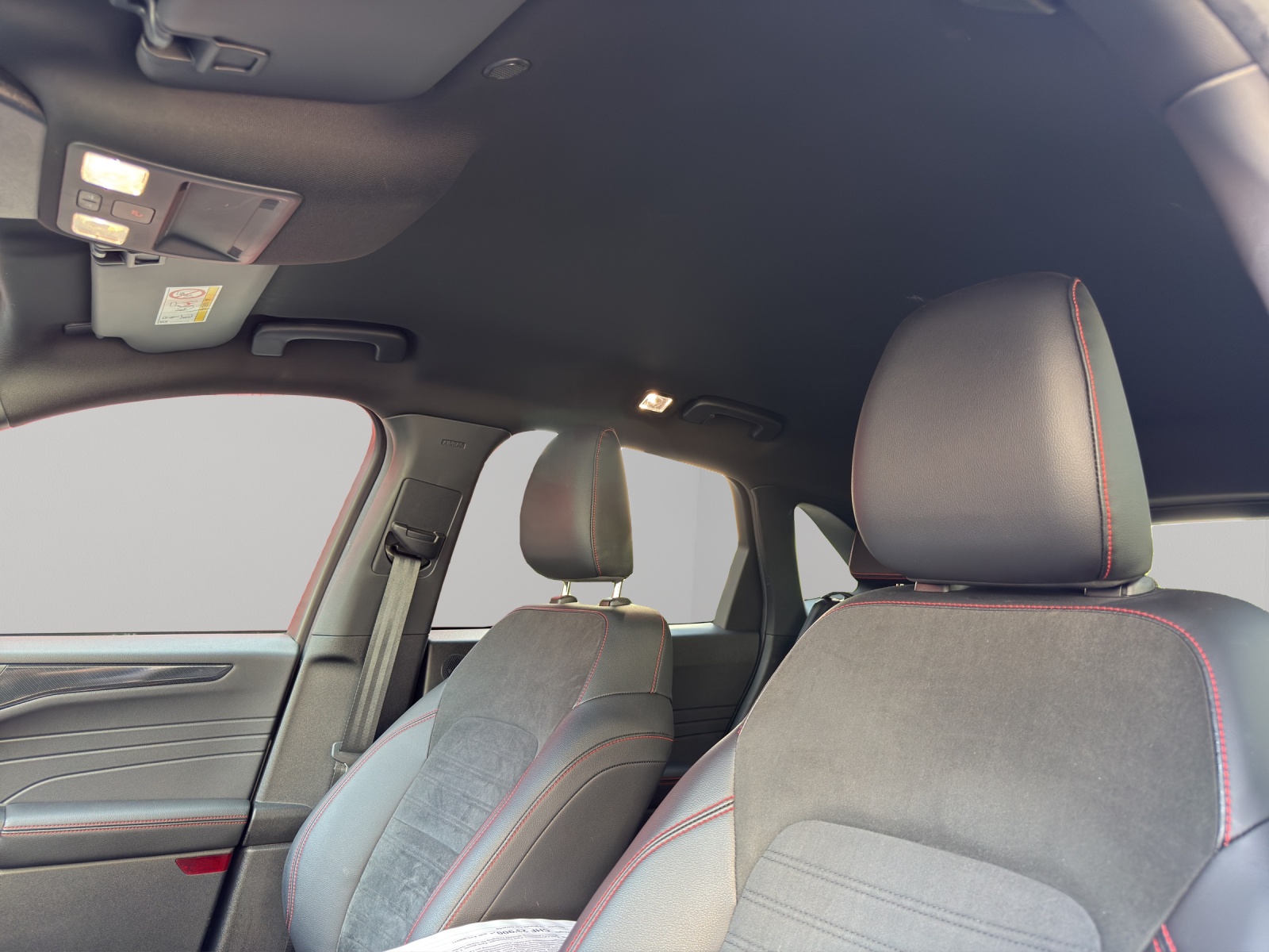 FORD Kuga 2.5 PHEV ST-Line X 2WD-image-10