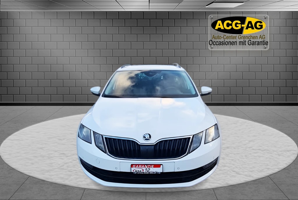 SKODA Octavia Combi 1.6 TDI Ambition 4x4 ** Gr-Navi ** Sitzheizung ** Abstandsregelsysteme ** Frisch Ab MFK & Service **-image-1