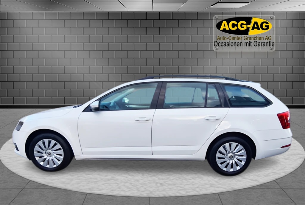 SKODA Octavia Combi 1.6 TDI Ambition 4x4 ** Gr-Navi ** Sitzheizung ** Abstandsregelsysteme ** Frisch Ab MFK & Service **-image-3