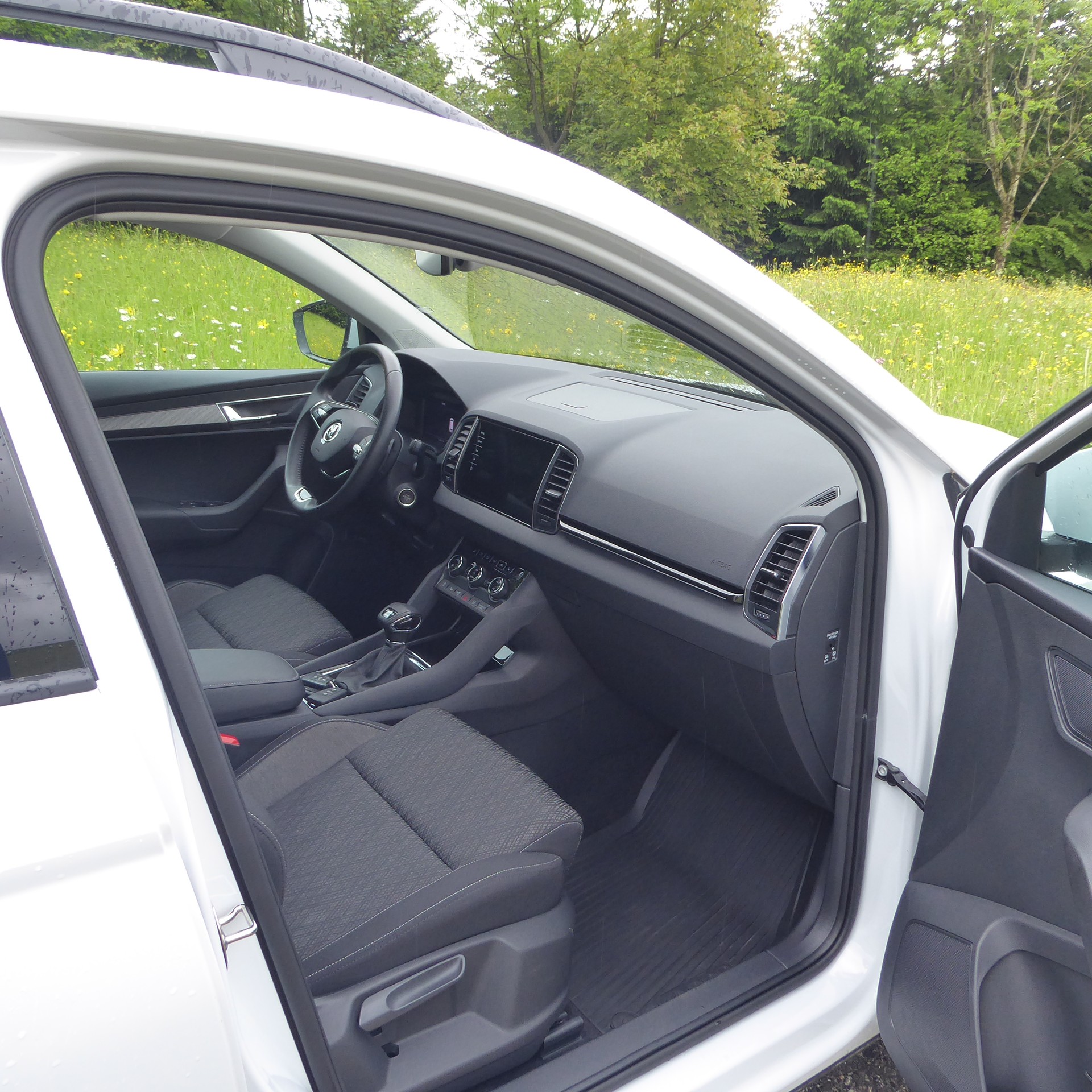 SKODA Karoq 2.0 TDI CR Style 4x4 DSG-image-8