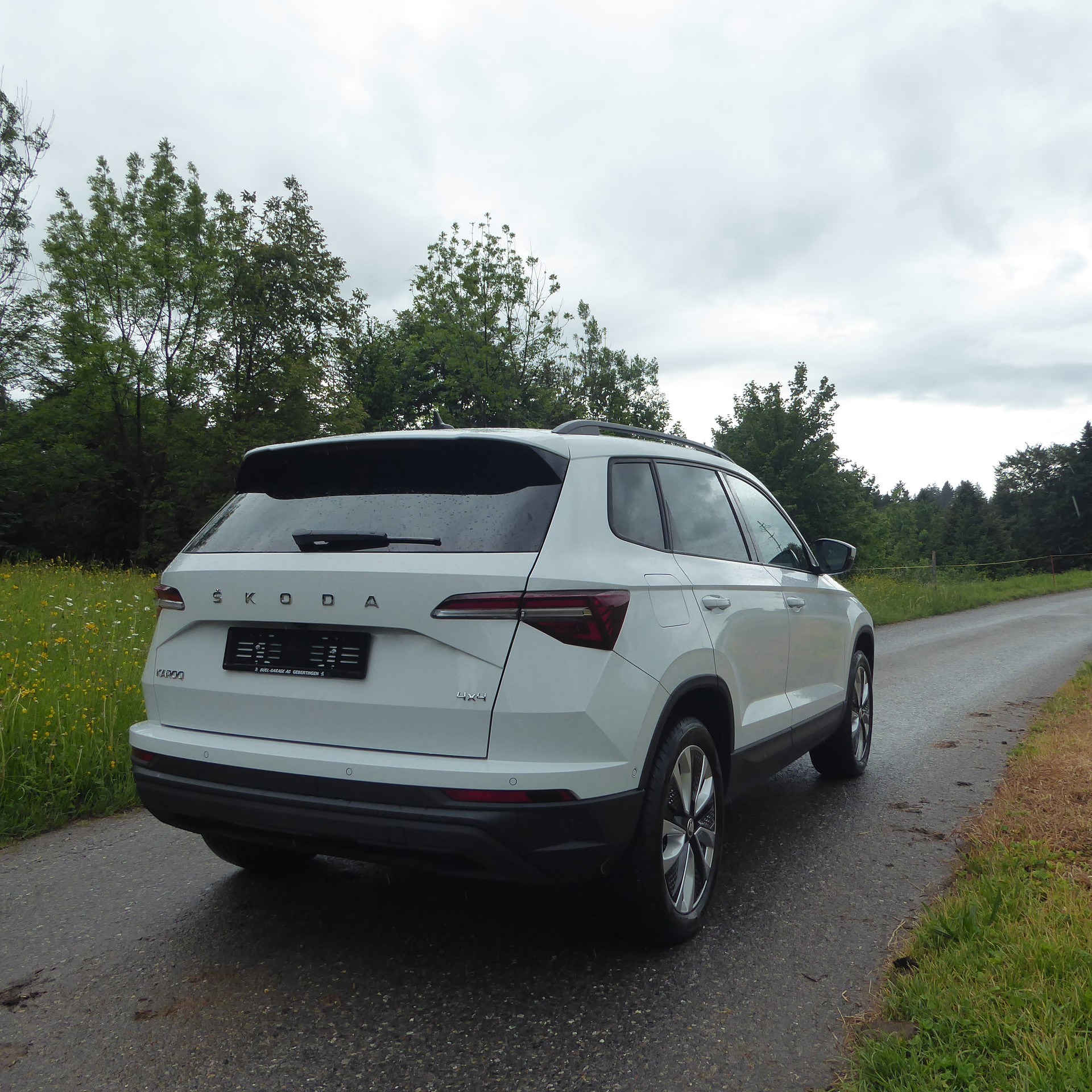 SKODA Karoq 2.0 TDI CR Style 4x4 DSG-image-3