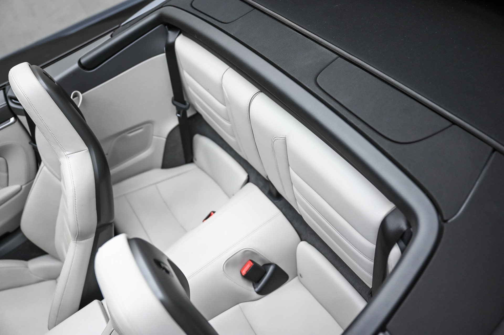 PORSCHE 911 Turbo S Cabriolet PDK-image-20
