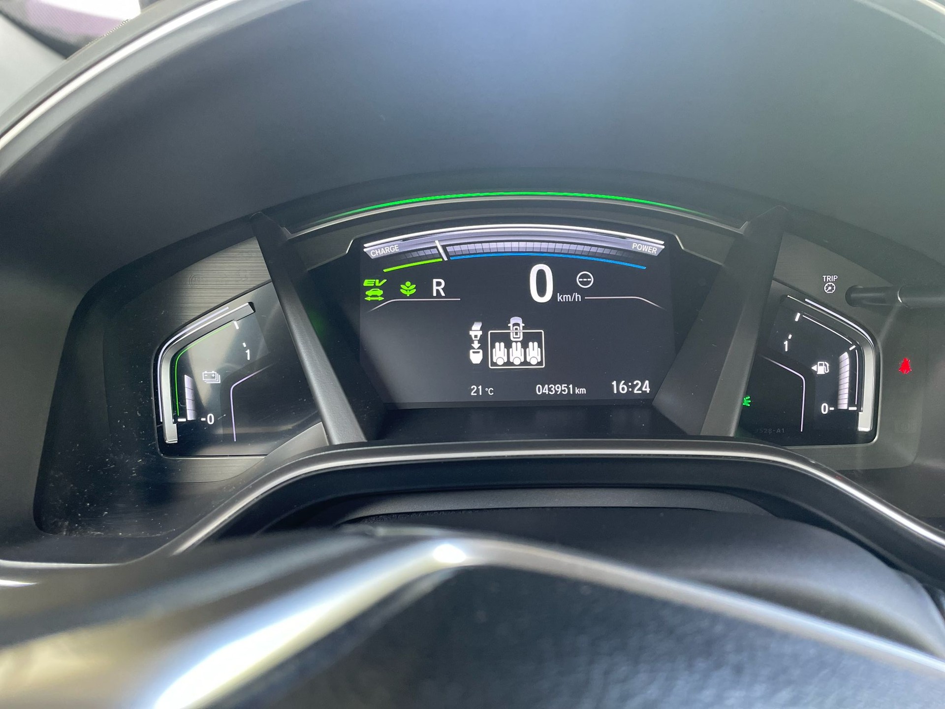 HONDA CR-V 2.0i MMD Hybrid Executive 4WD Automatic-image-19
