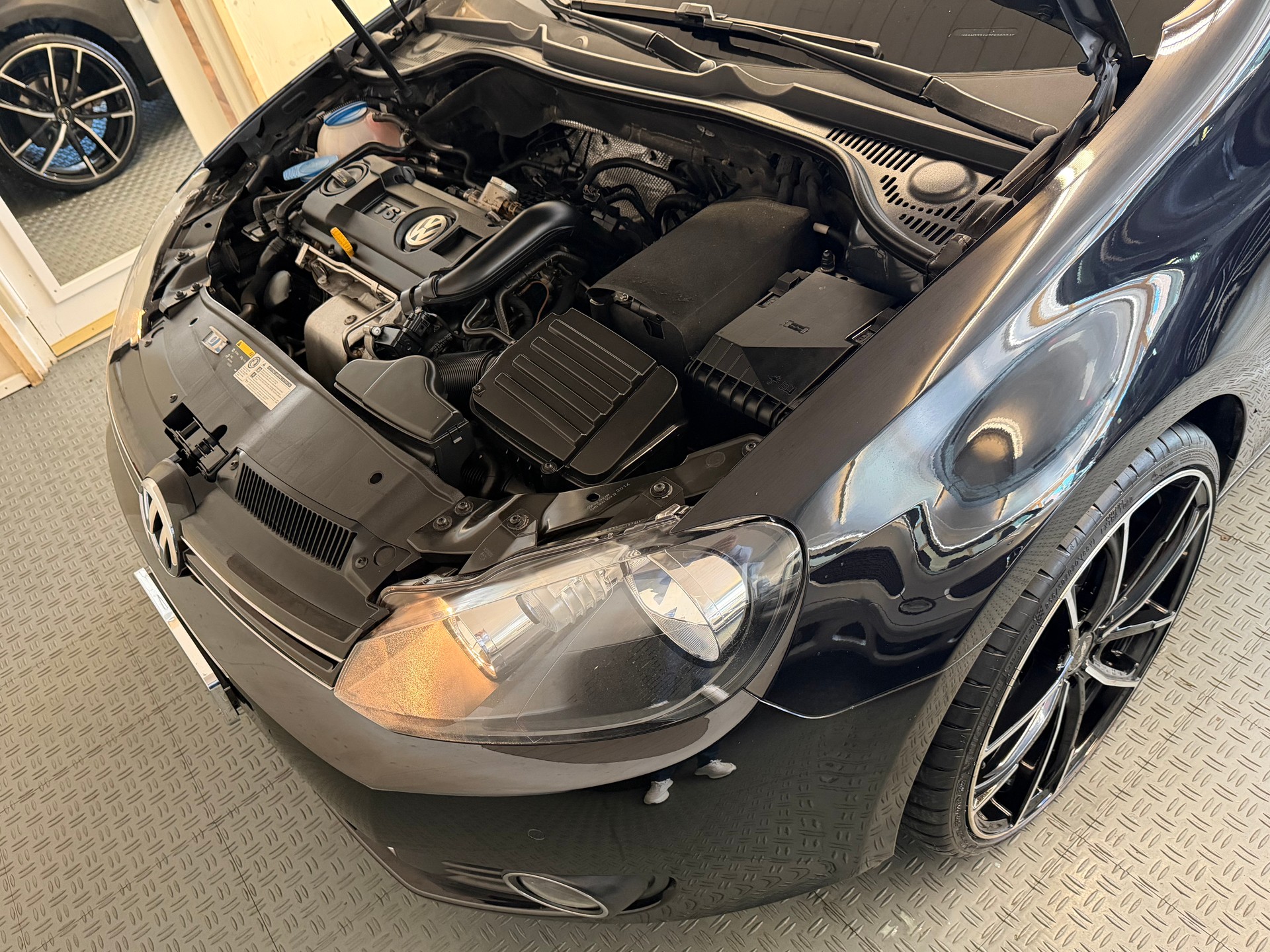 VW Golf Cabrio 1.4 TSI Karmann-image-15