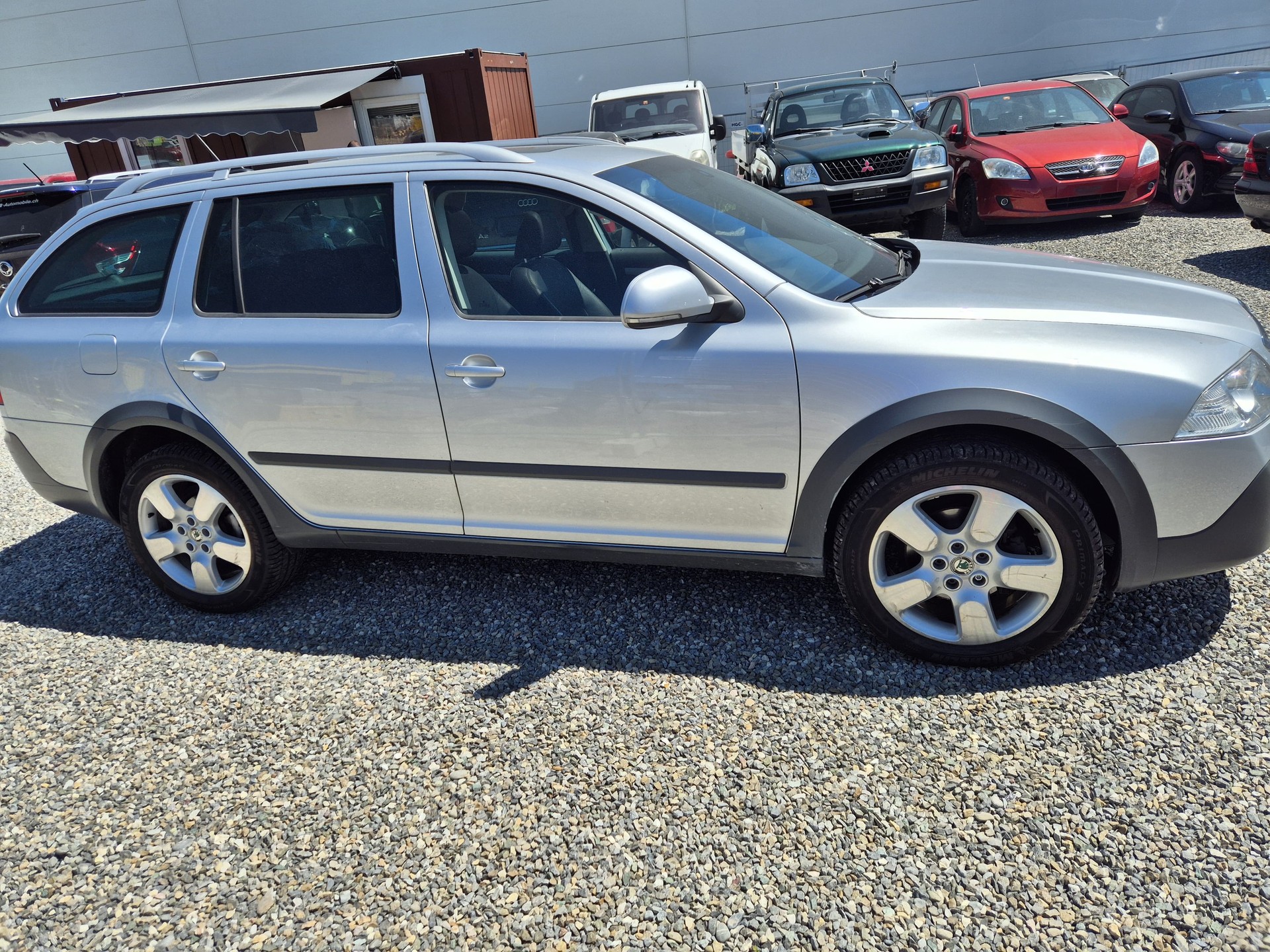 SKODA Octavia Scout 1.8 FSI 4x4-image-5