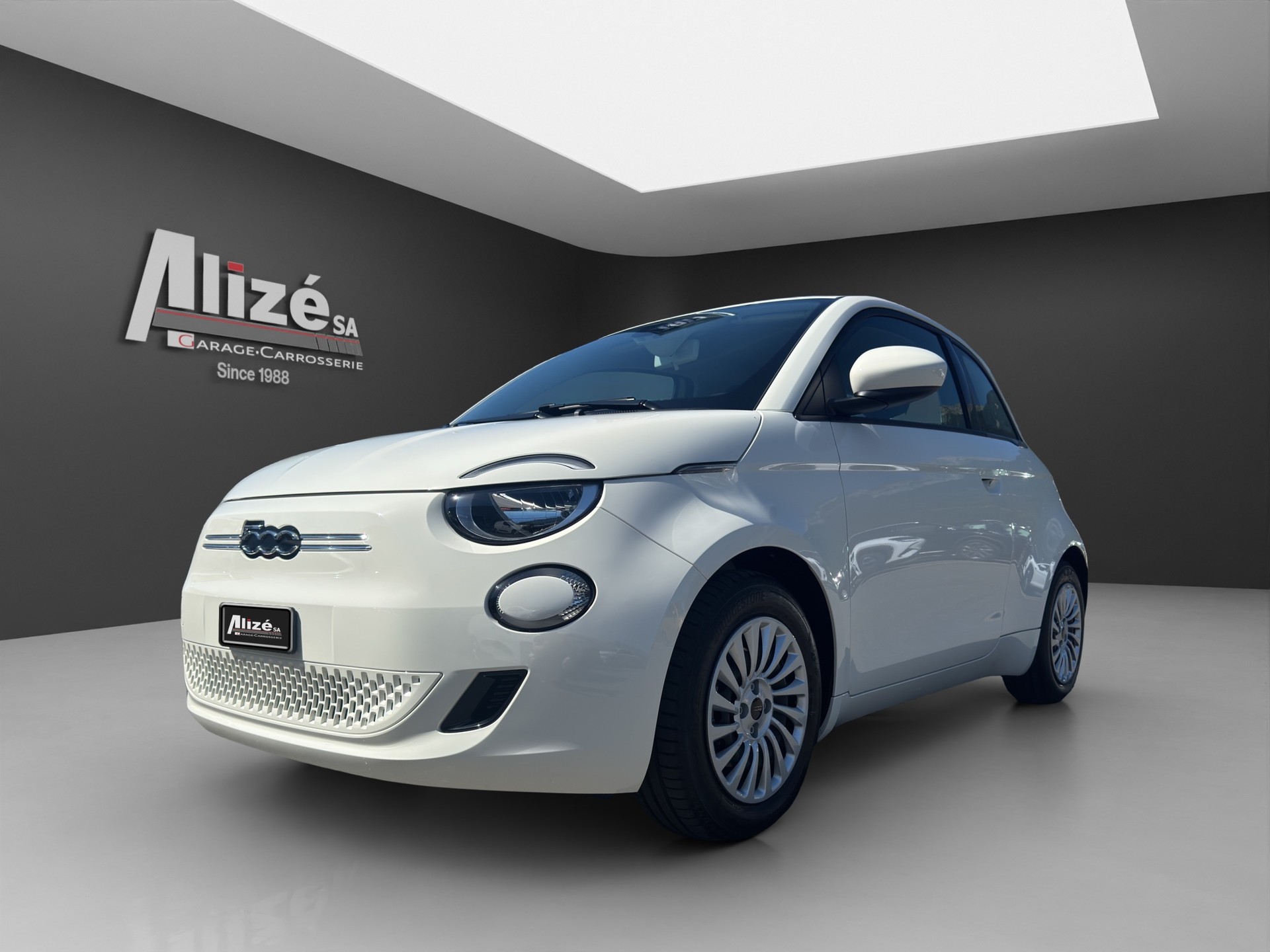 FIAT 500 electric 87 kW Cult-image-2
