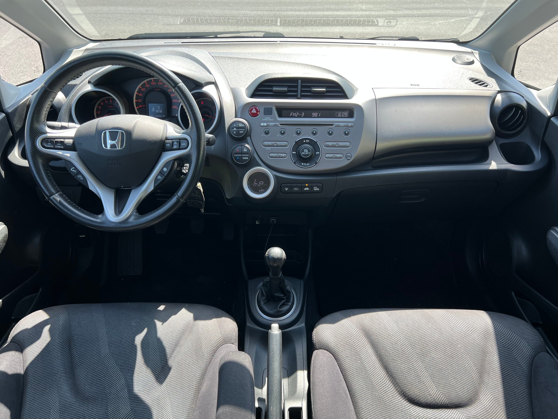 HONDA Jazz 1.4i Comfort-image-13