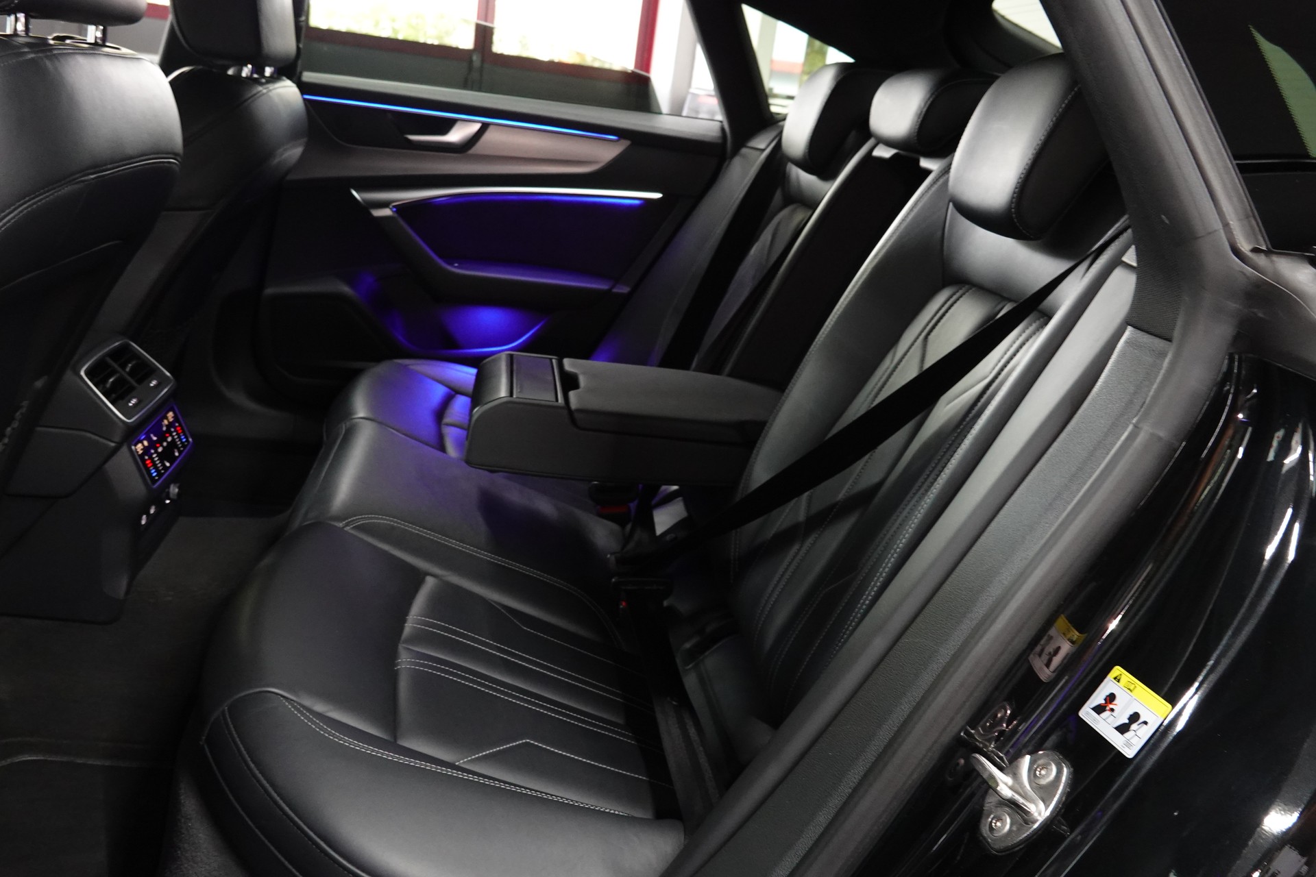 AUDI A7 SPORTBACK 50 TDI QUATTRO S-TRONIC STANDHEIZUNG BLACK LIMO-image-34