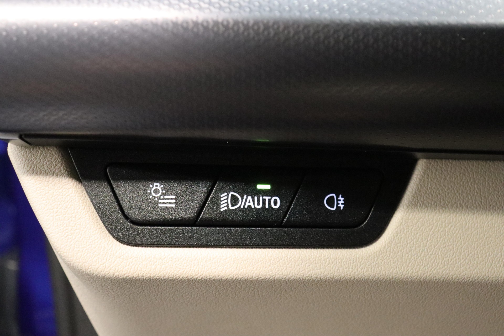 BMW X1 23i xDrive-image-21