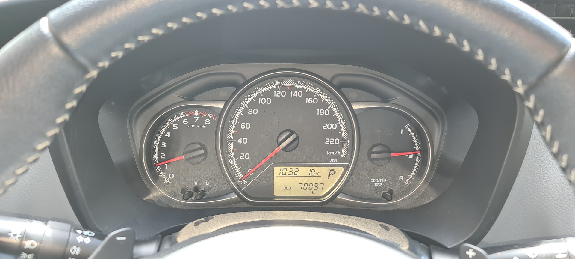 TOYOTA Yaris 1.33 Sol Premium Multidrive S-image-17
