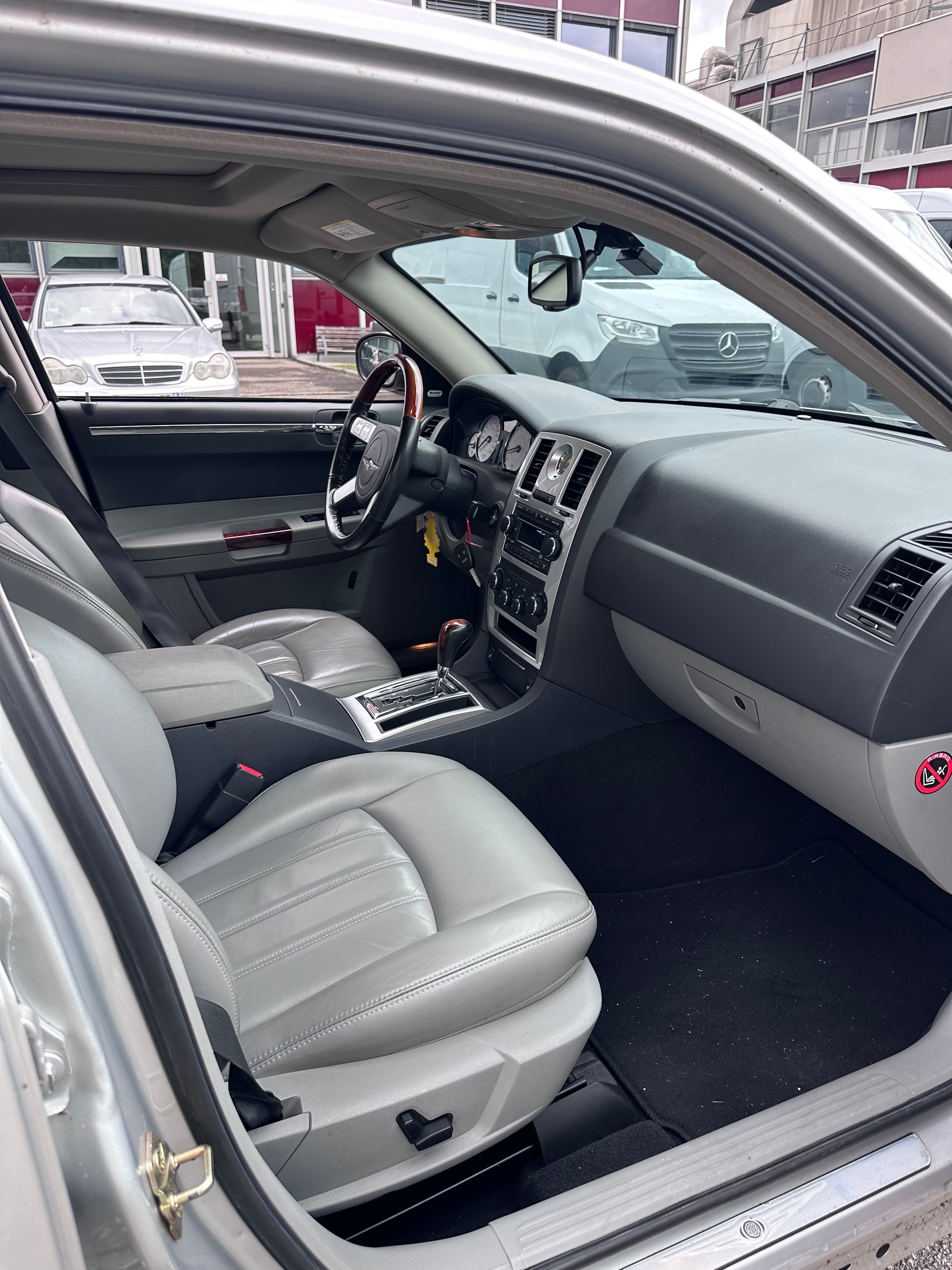 CHRYSLER 300C T 3.5 V6 AWD-image-8