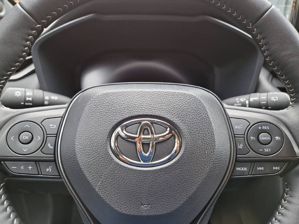 TOYOTA RAV-4 2.5 Plug-In-Hybrid GR Spo 45736/000-image-15