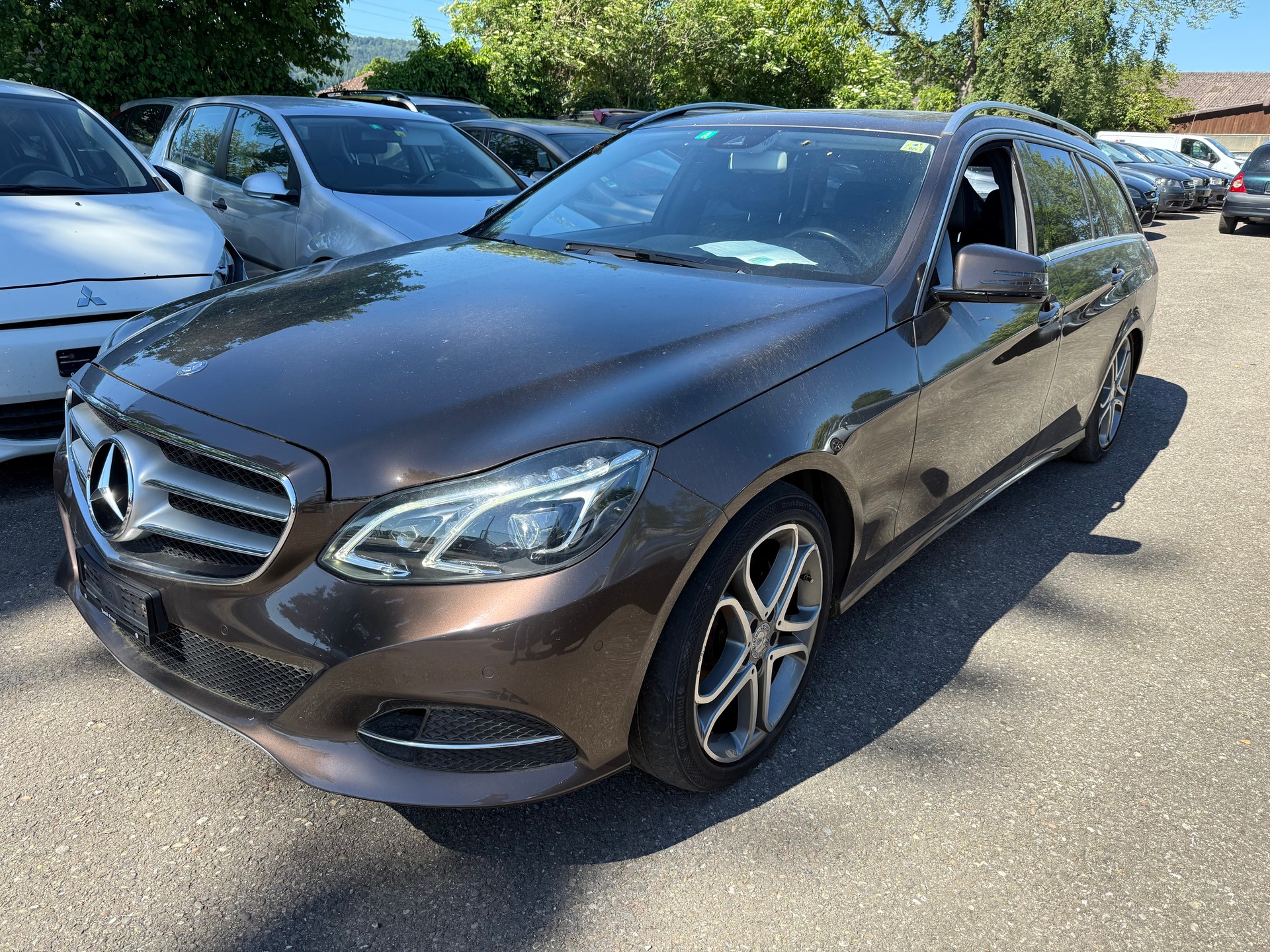 MERCEDES-BENZ E 250 BlueTEC Elégance 4Matic 7G-Tronic-image-2