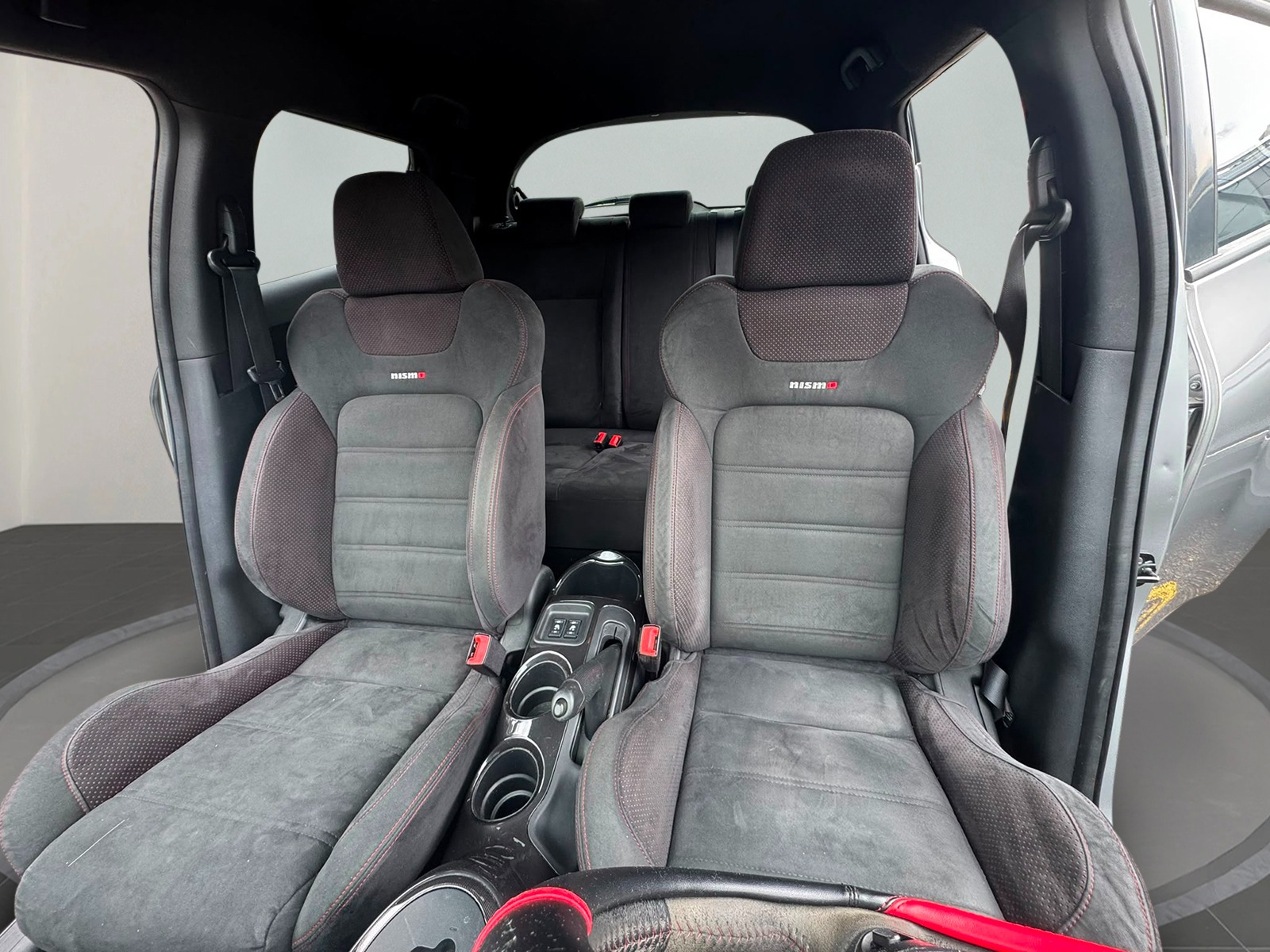 NISSAN Juke 1.6 DIG-T Nismo RS 4x4 Xtronic M-CVT-image-7