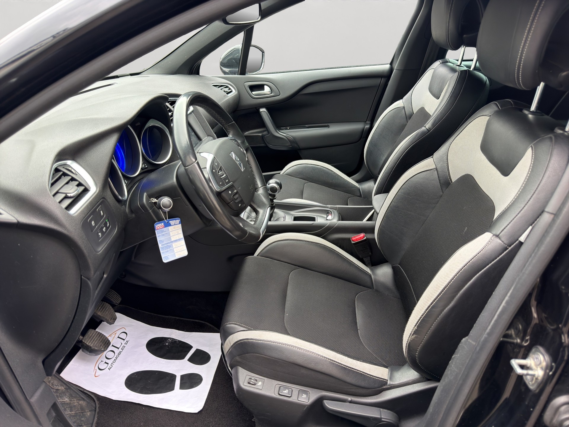 DS AUTOMOBILES DS4 1.2 Pure Tech SO Chic-image-4
