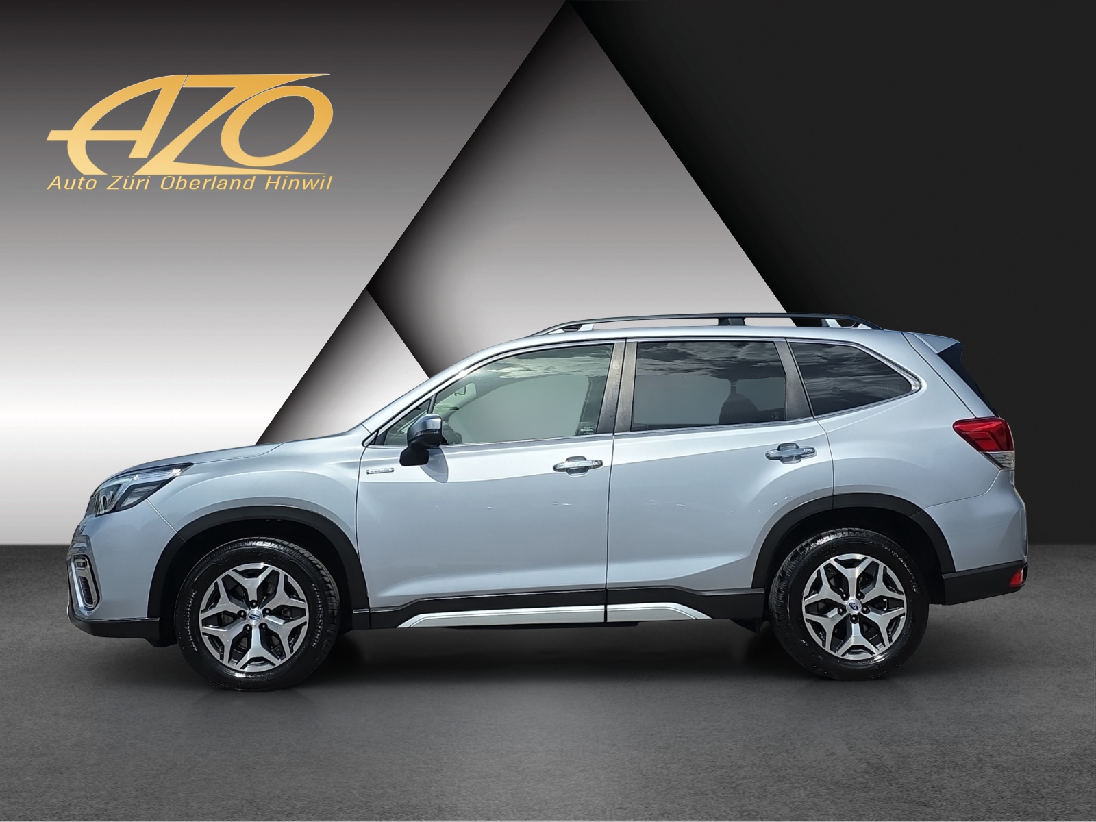 SUBARU Forester 2.0i e-Boxer Swiss Plus Lineartronic-image-4
