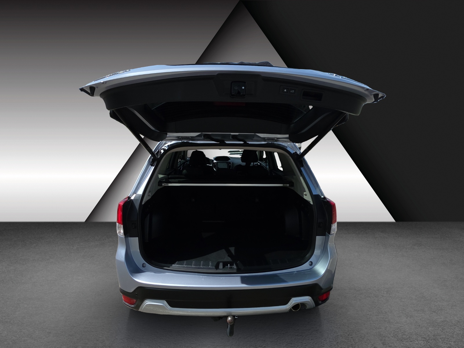 SUBARU Forester 2.0i e-Boxer Swiss Plus Lineartronic-image-6