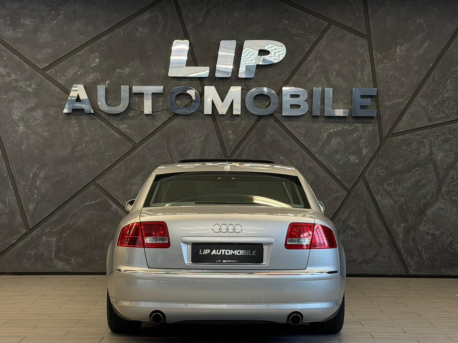 AUDI A8 3.2 FSI quattro tiptronic-image-6