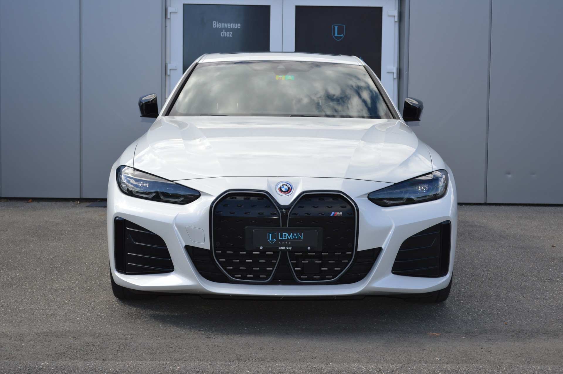 BMW i4 M50 M Sport Pro-image-1