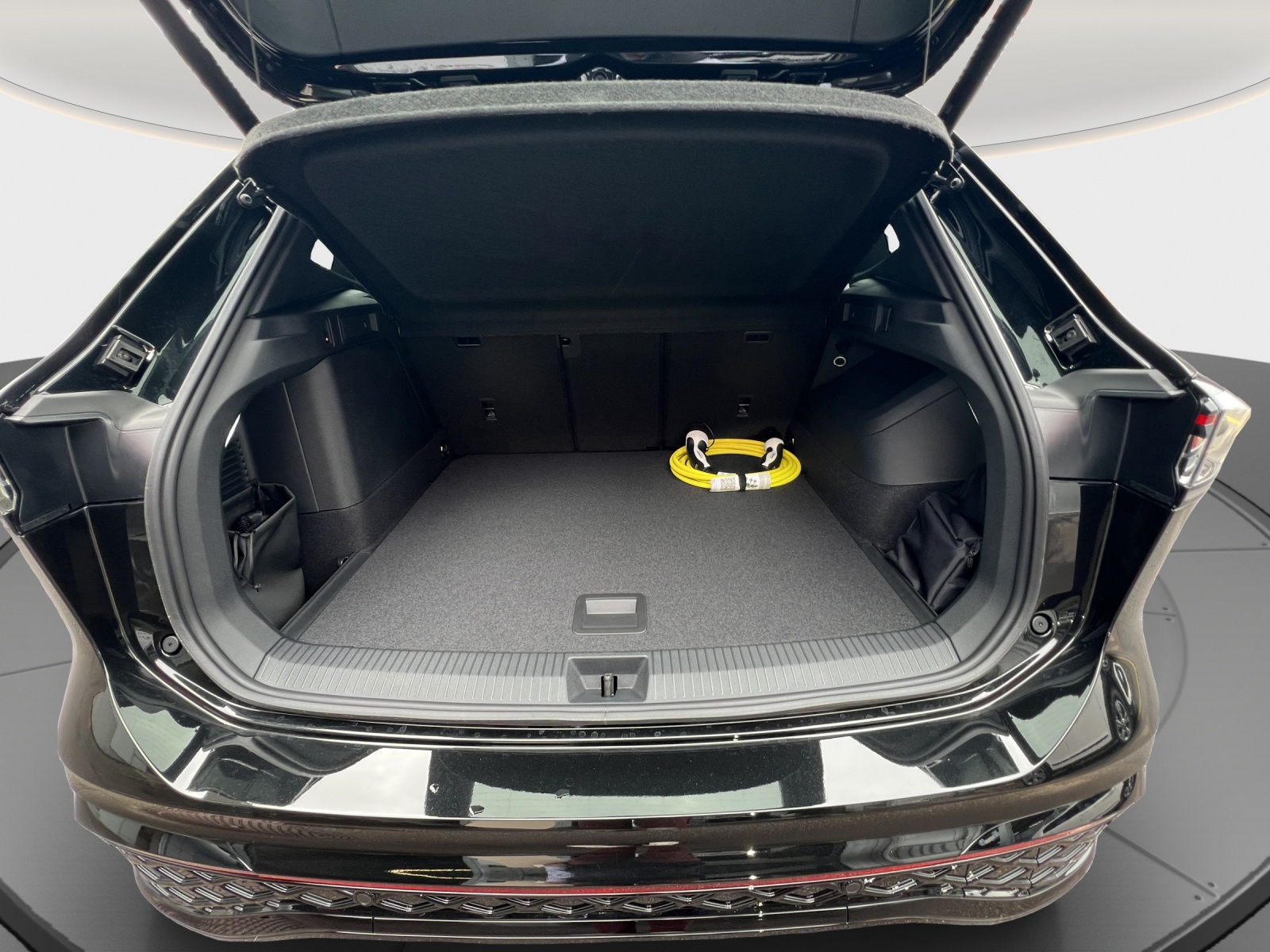 VW Tiguan 1.5 TSI evo2 eHybrid R-Line DSG-image-12