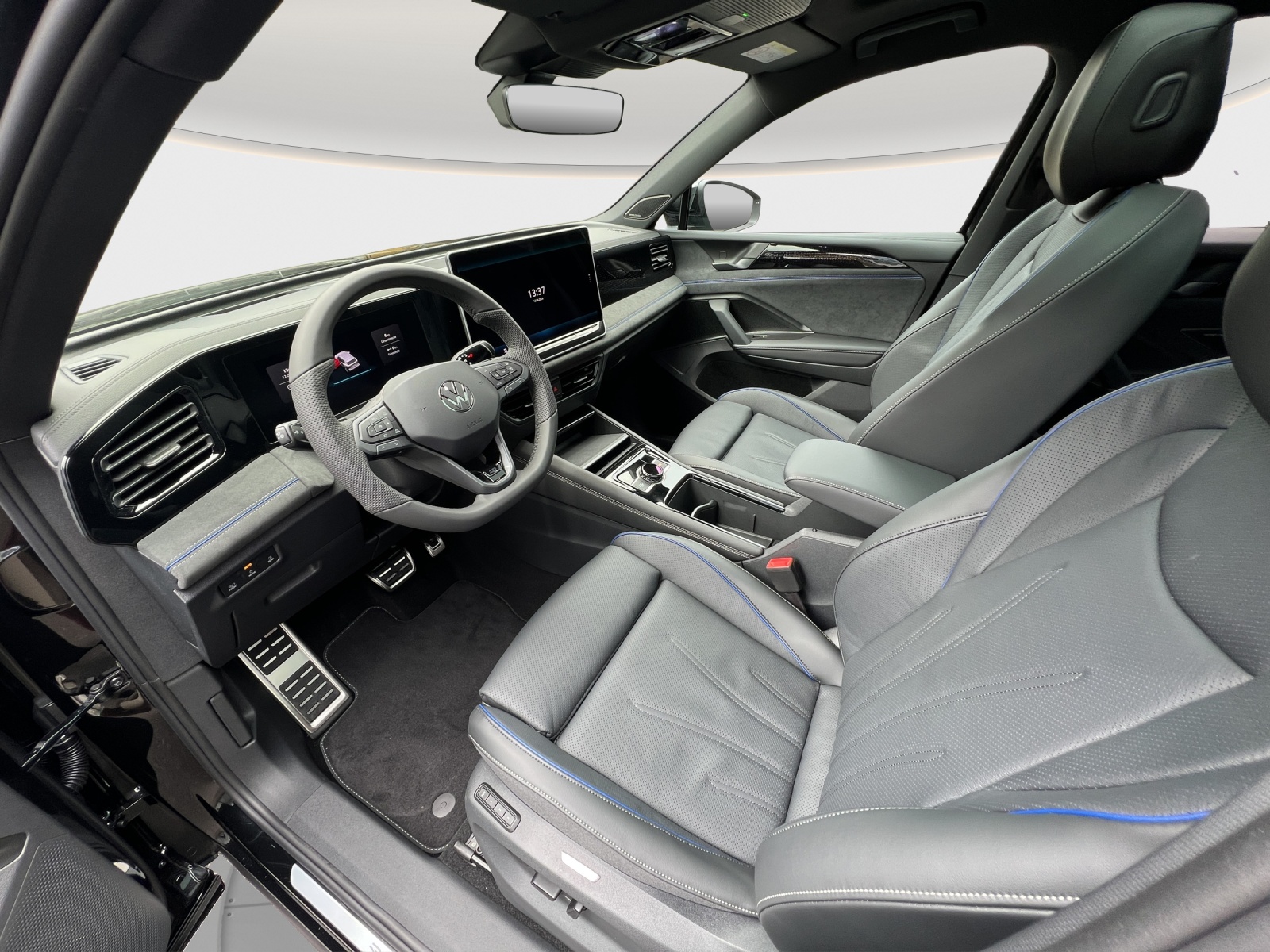 VW Tiguan 1.5 TSI evo2 eHybrid R-Line DSG-image-8