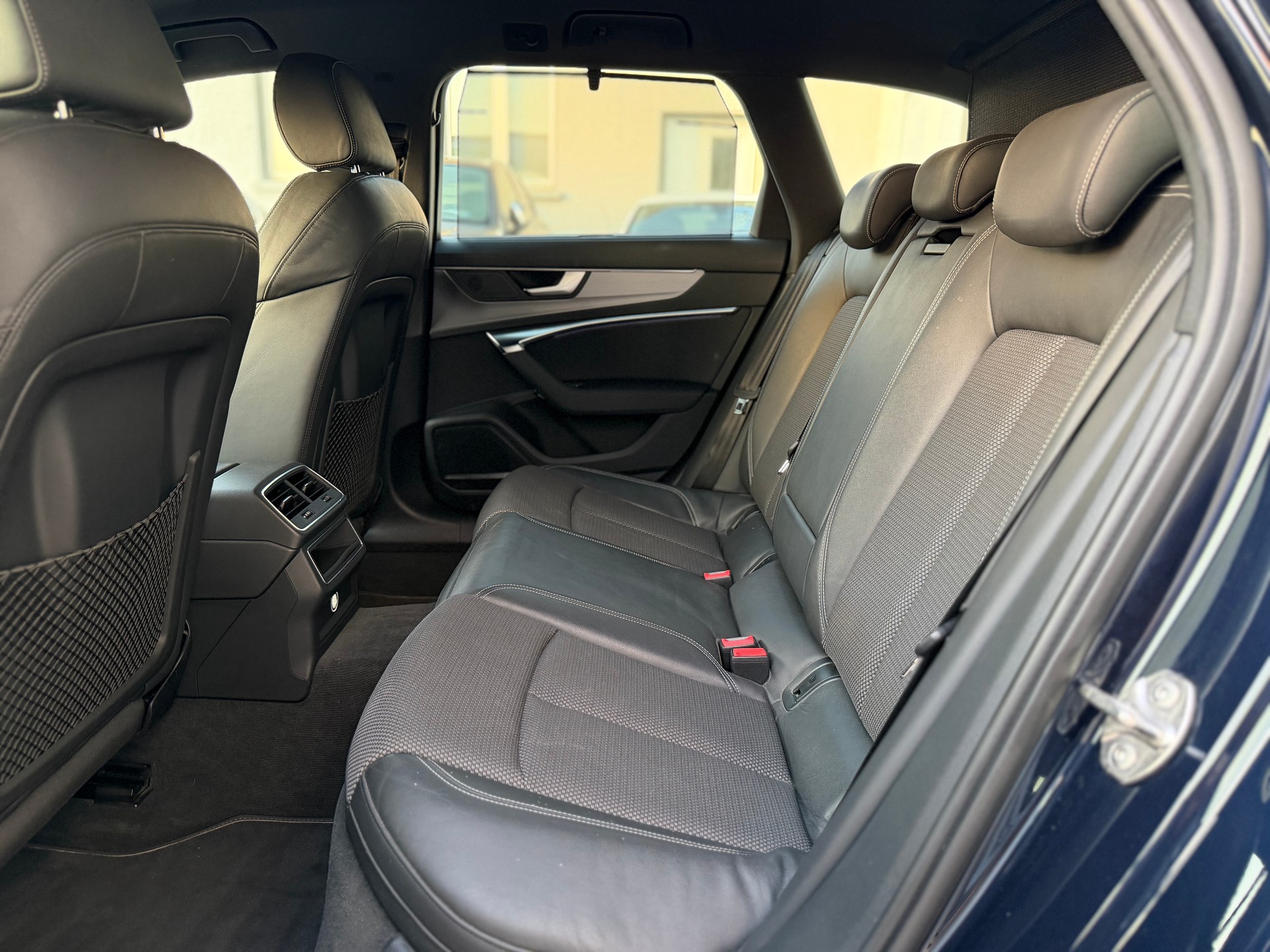 AUDI A6 Avant 50 TDI Sport quattro tiptronic-image-11