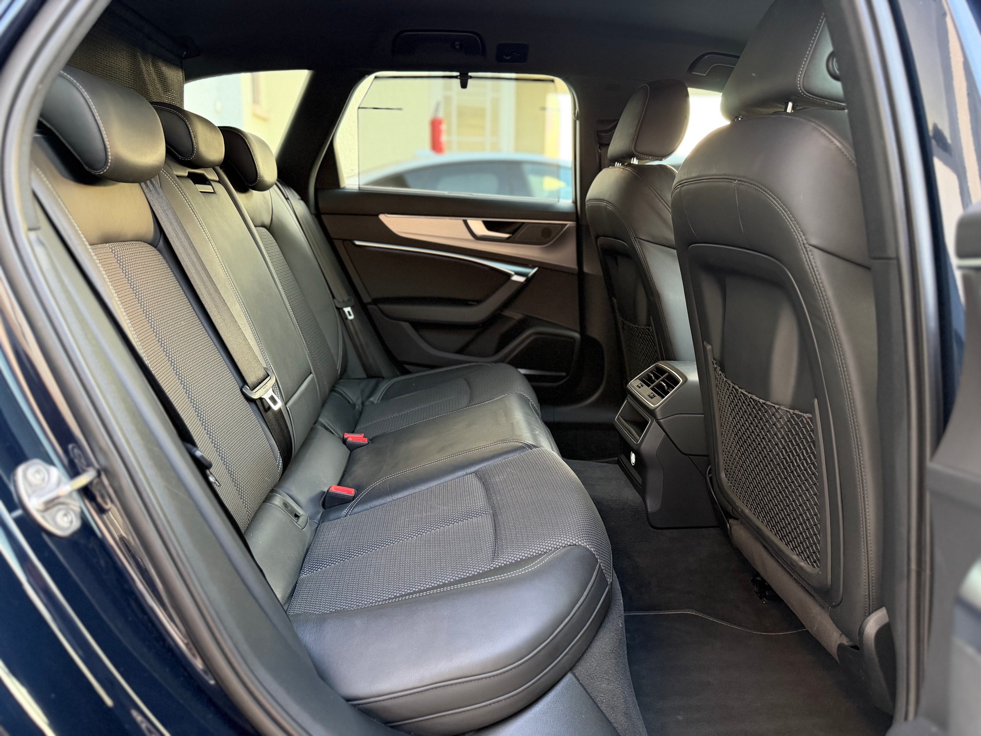 AUDI A6 Avant 50 TDI Sport quattro tiptronic-image-13