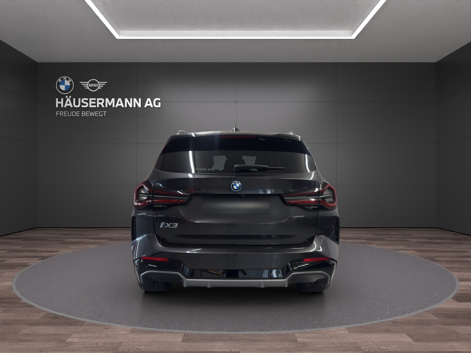 BMW iX3 IMPRESSIVE-image-5