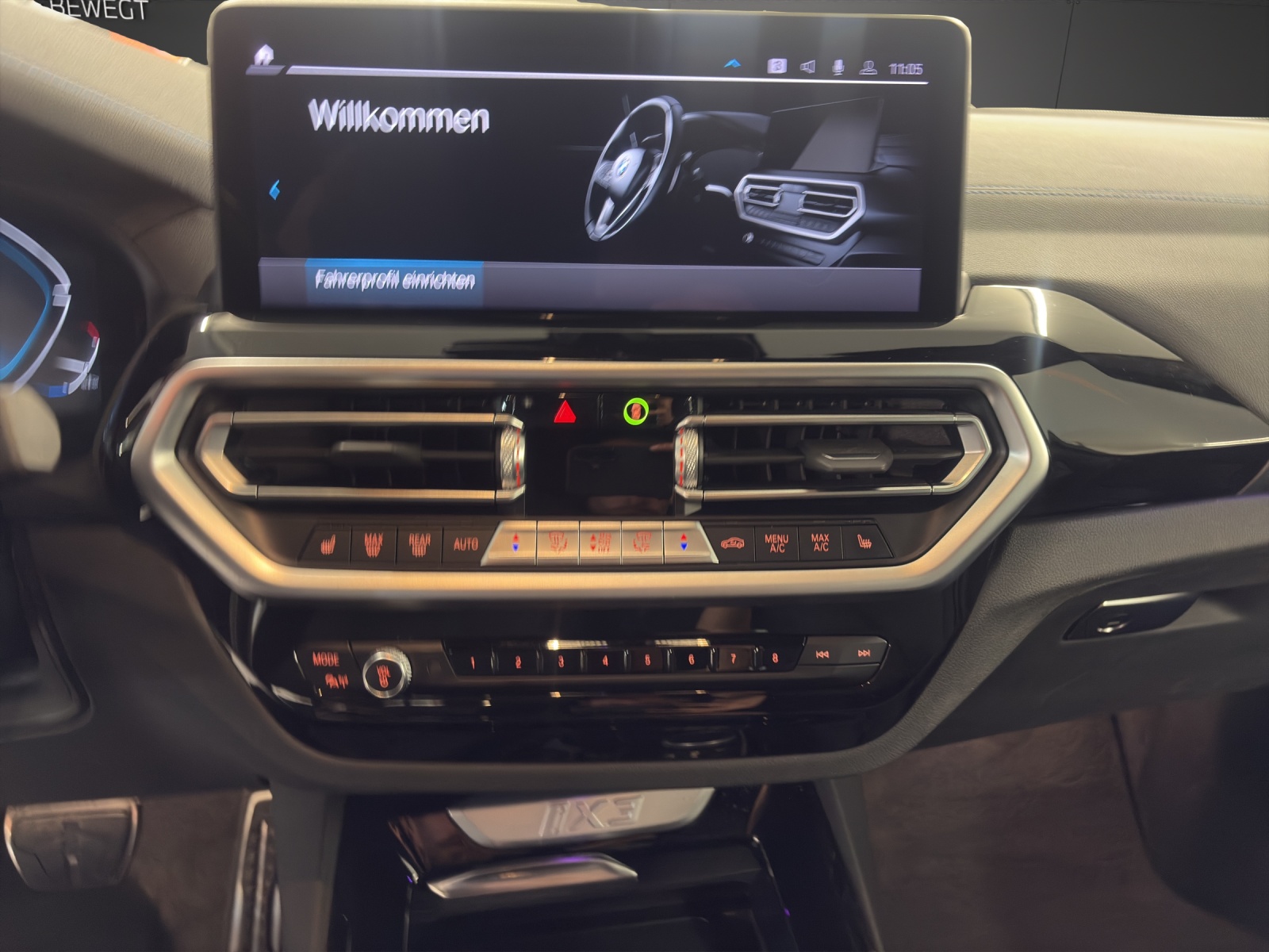 BMW iX3 IMPRESSIVE-image-17
