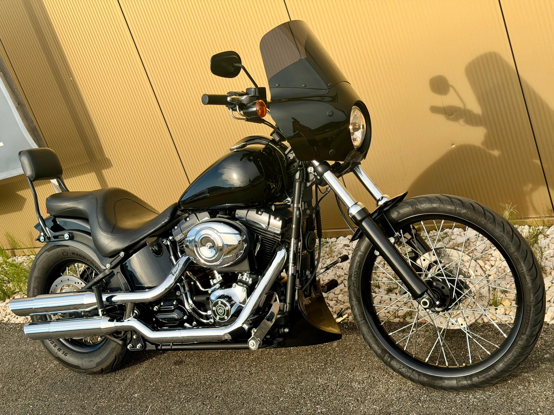 HARLEY-DAVIDSON FXS Blackline ABS-showroom-element-2