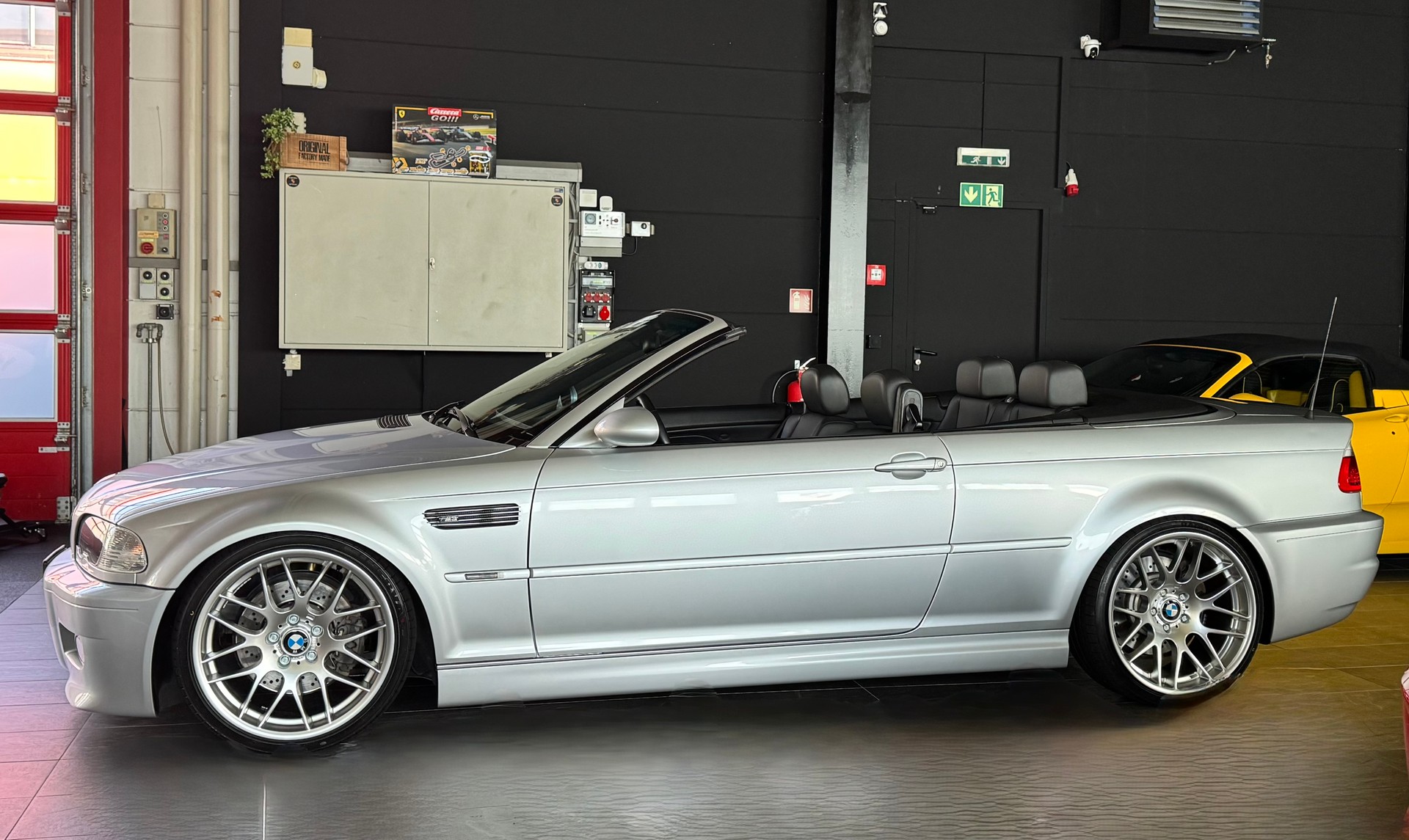 BMW M3 Cabriolet-image-4
