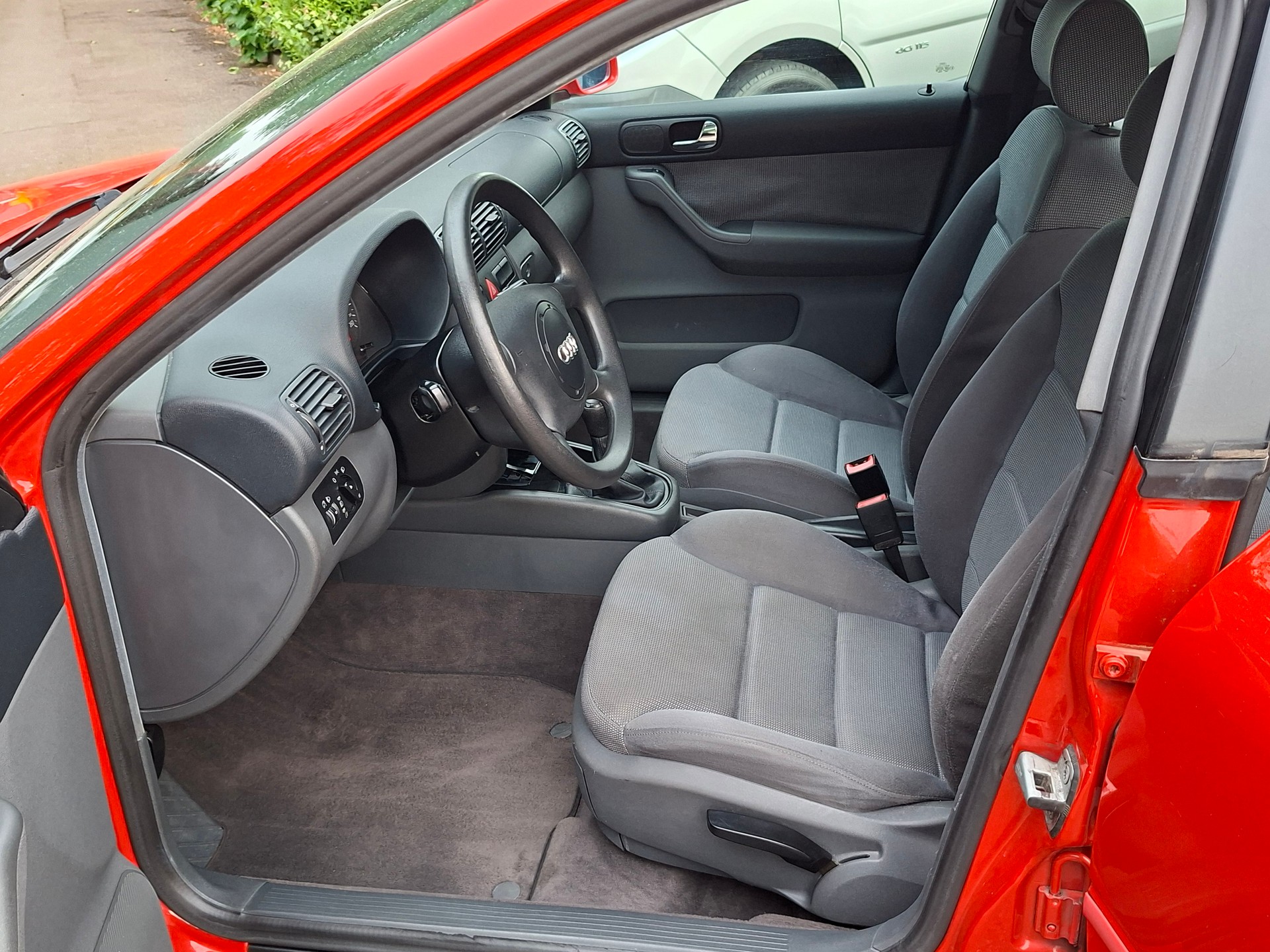 AUDI A3-image-6