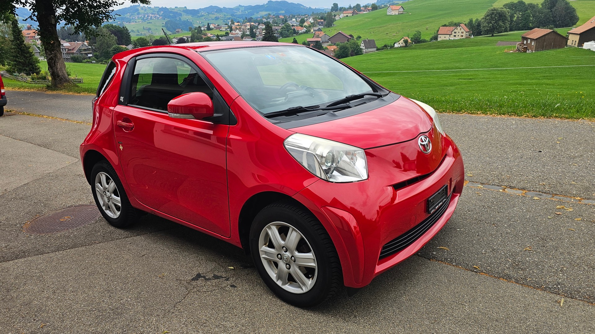 TOYOTA iQ 1.0 VVT-i Luna-image-2
