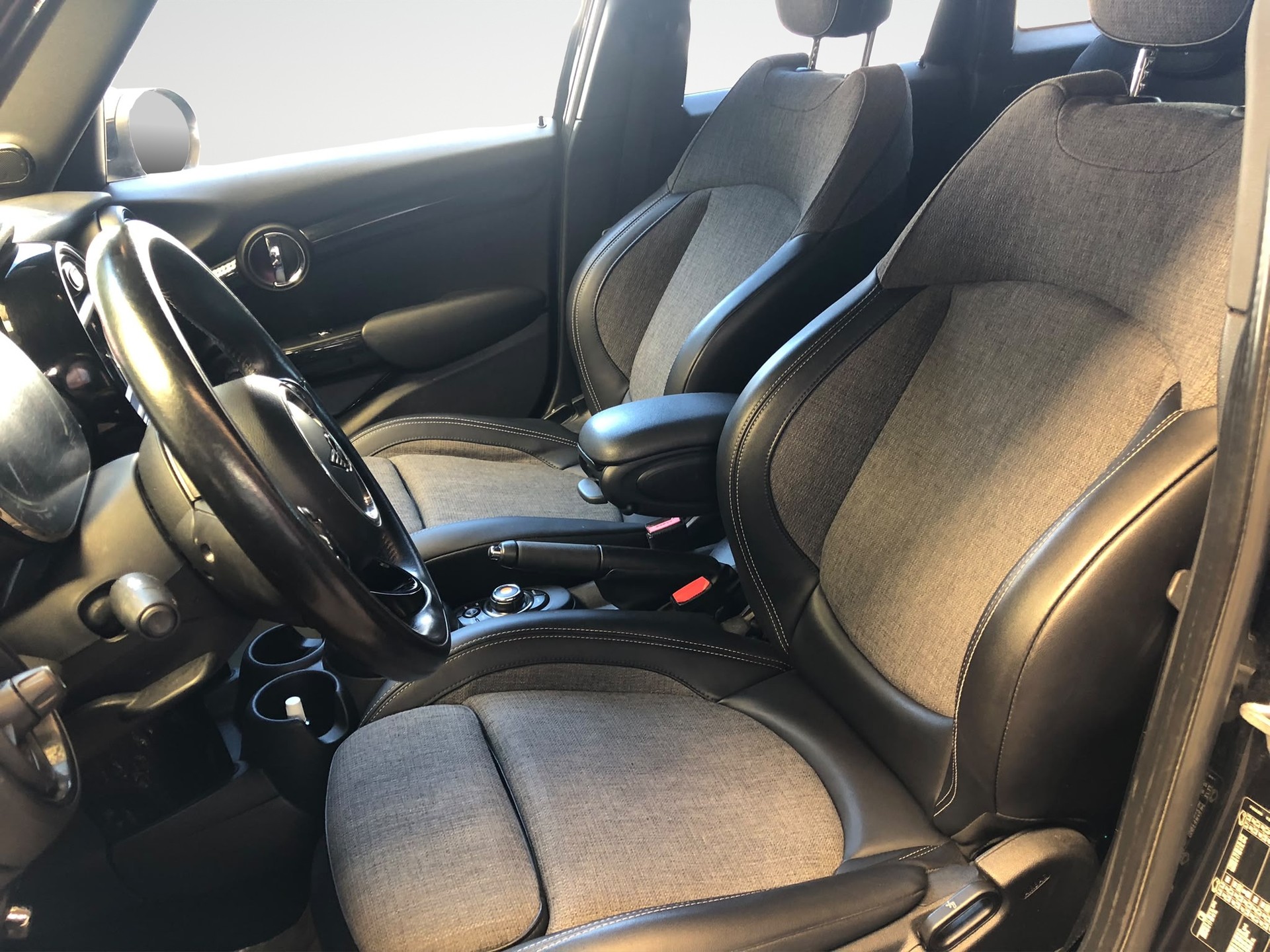 MINI Cooper Steptronic DKG-image-8
