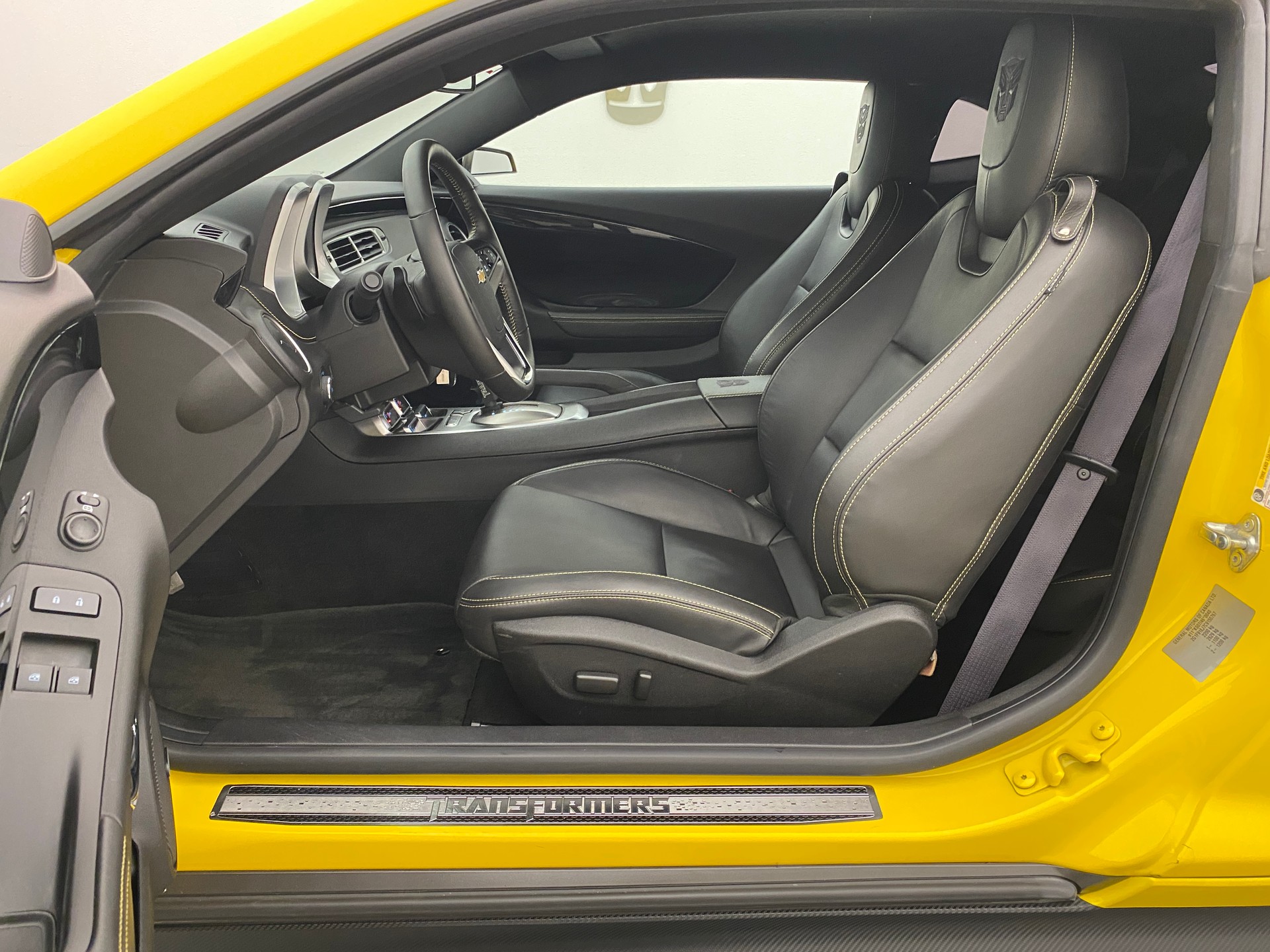 CHEVROLET Camaro 6.2 Transformer Edition-image-9