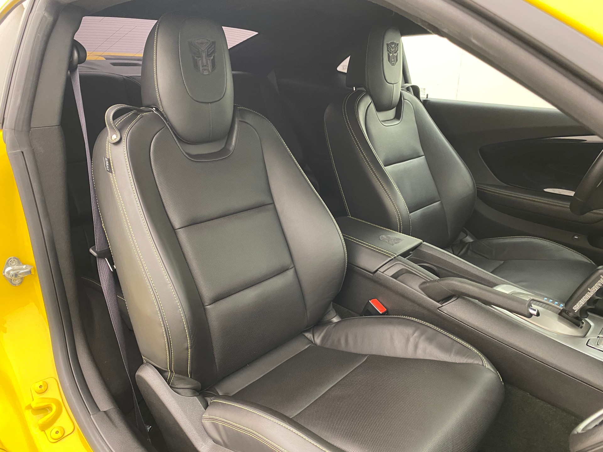 CHEVROLET Camaro 6.2 Transformer Edition-image-10